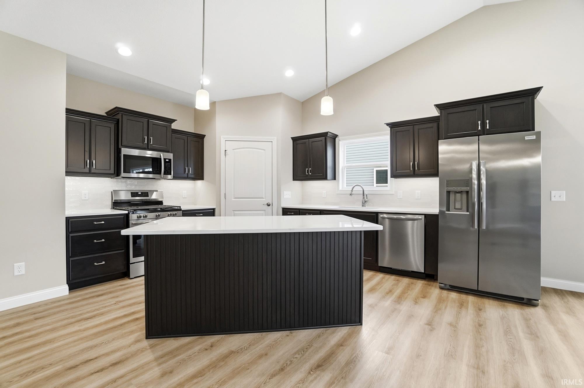 Photo 6 of 14138 Hughies Cove