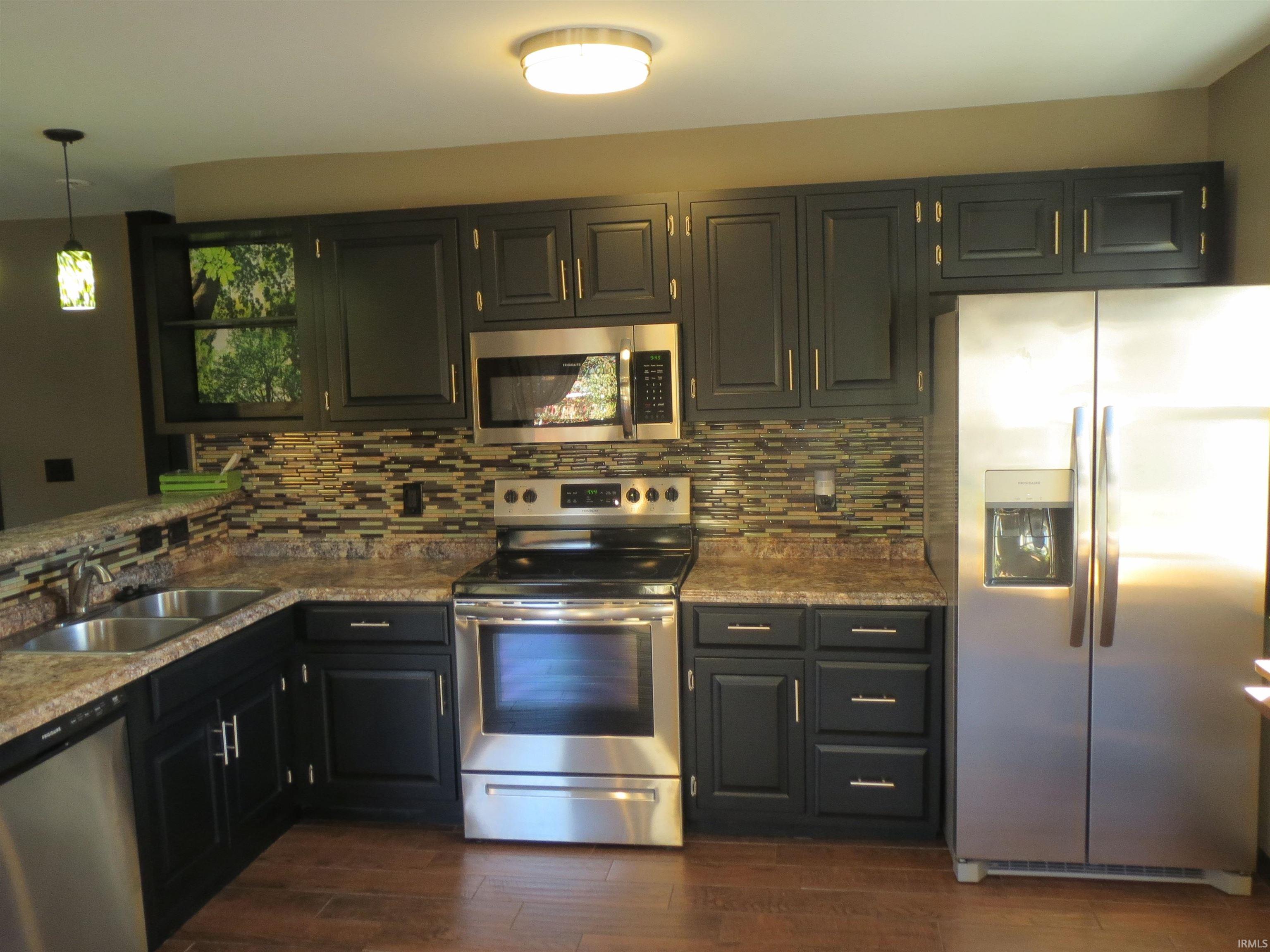 Photo 2 of 702 N Main Streets