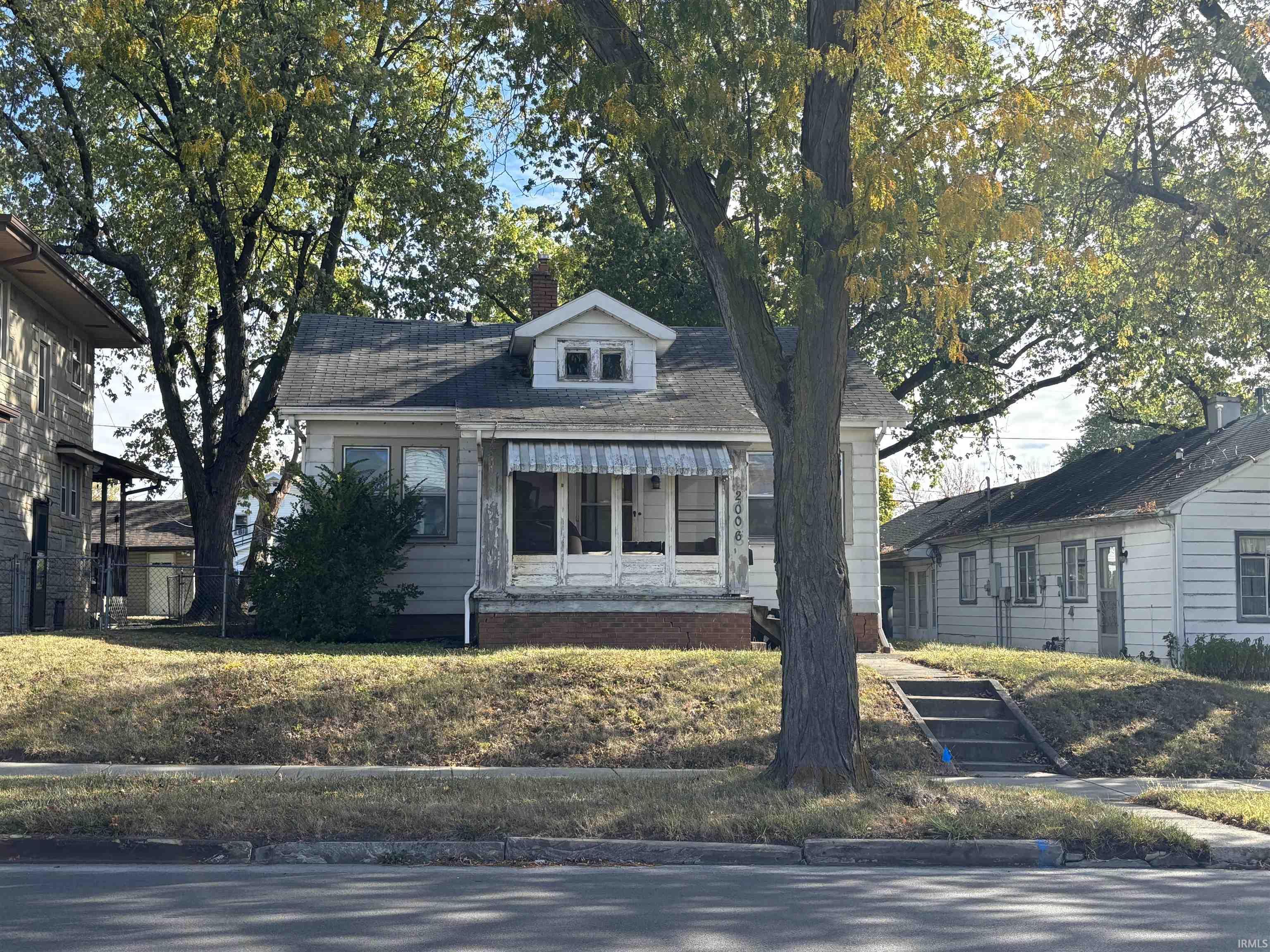 Photo 1 of 2006 Saint Marys Avenue