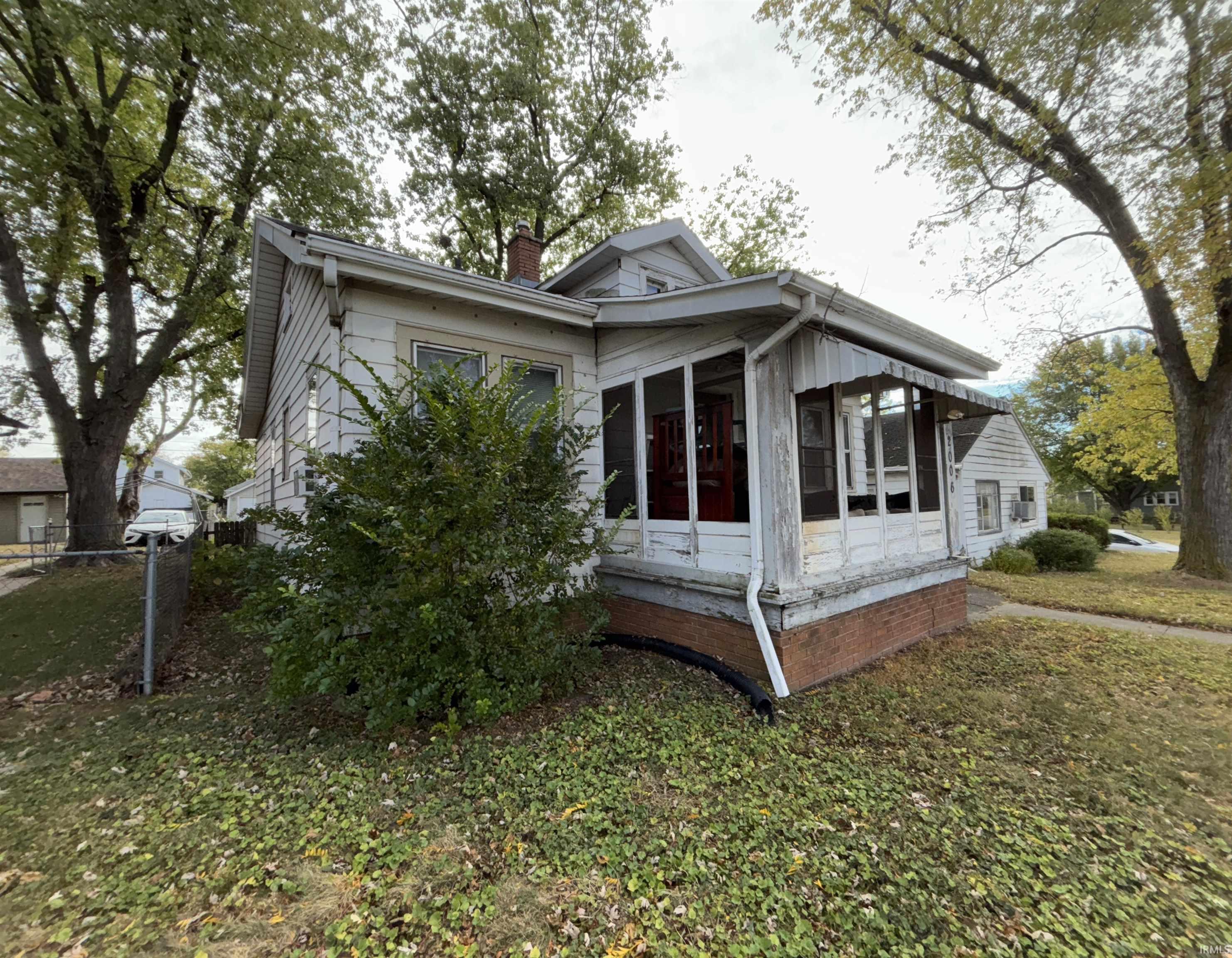 Photo 7 of 2006 Saint Marys Avenue