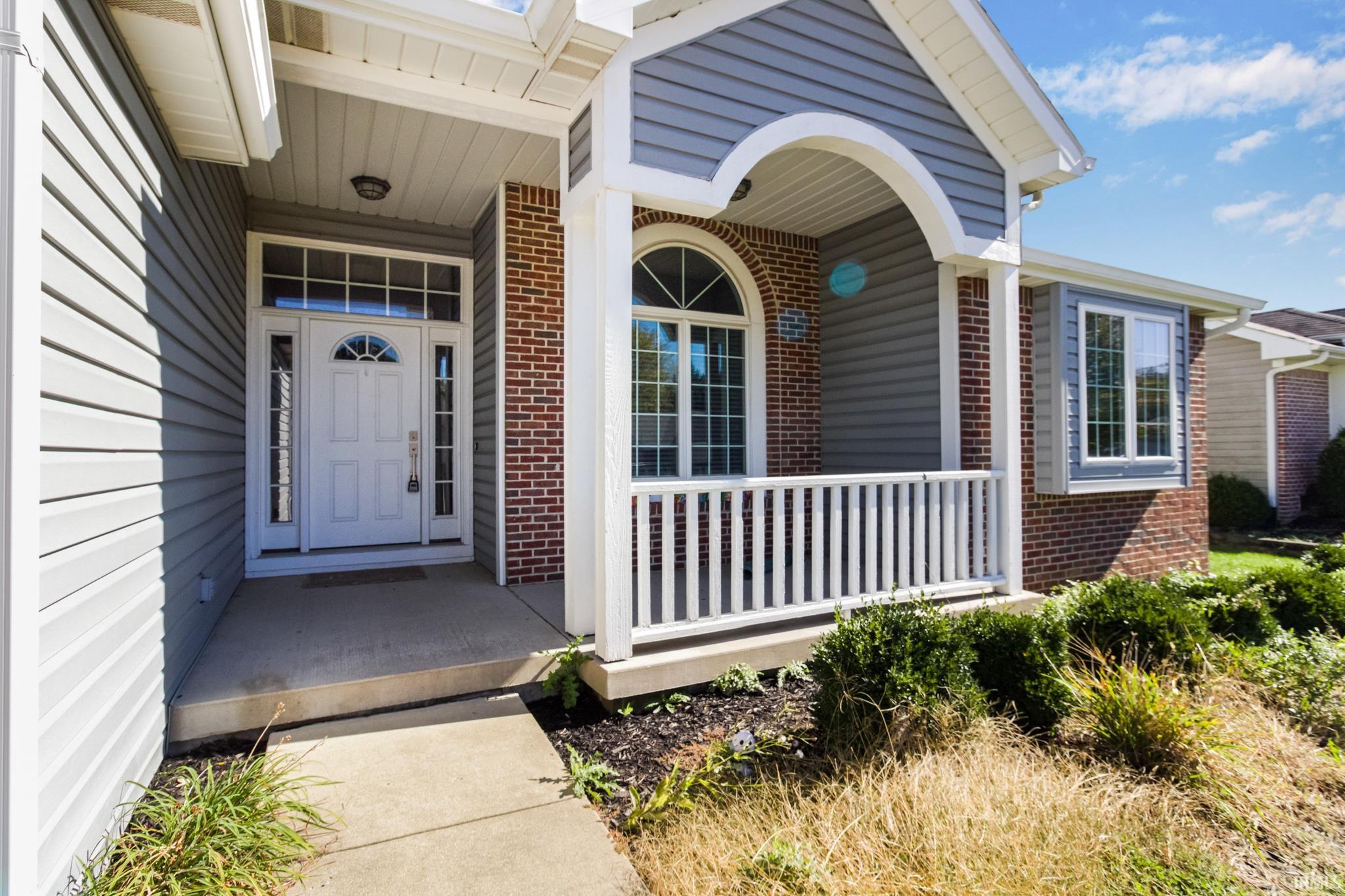 Homes for sale in Yorktown, IN | 1608 S Stapleton Dr, Yorktown, IN 47396 | MLS# 202543250