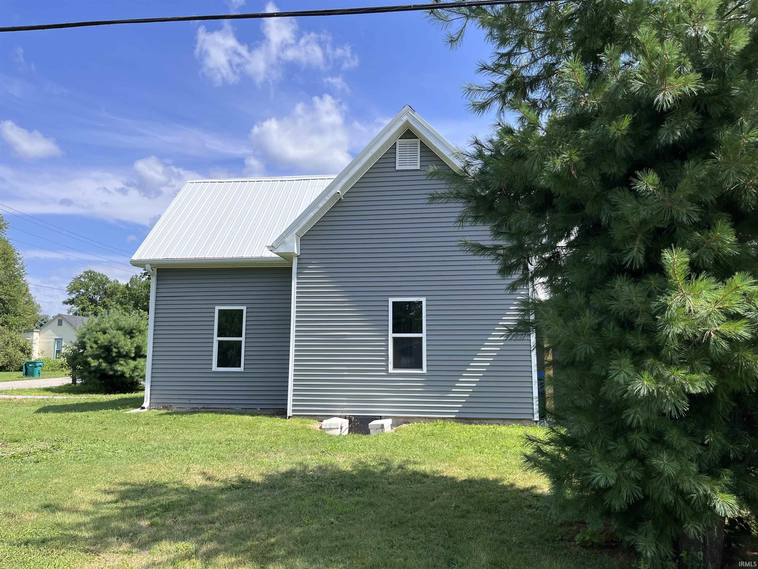 Homes for sale in Colfax, IN | 108 N Carter St, Colfax, IN 46035 | MLS# 202543270