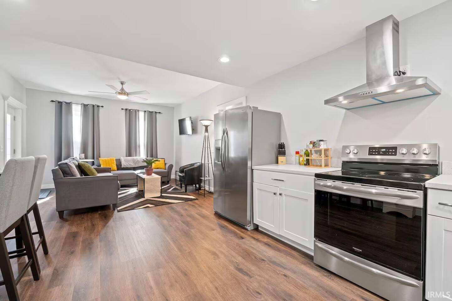 Photo 4 of 1206 Fairfield Avenue