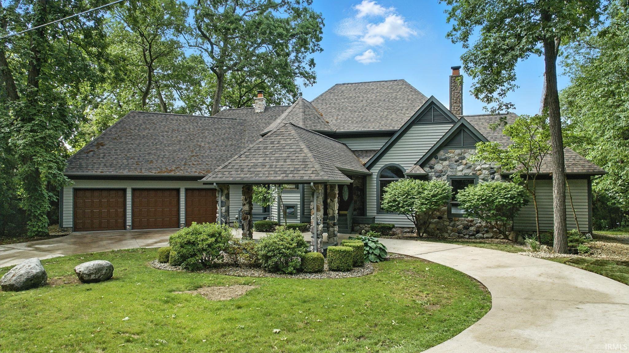 30599 Edgewater Drive