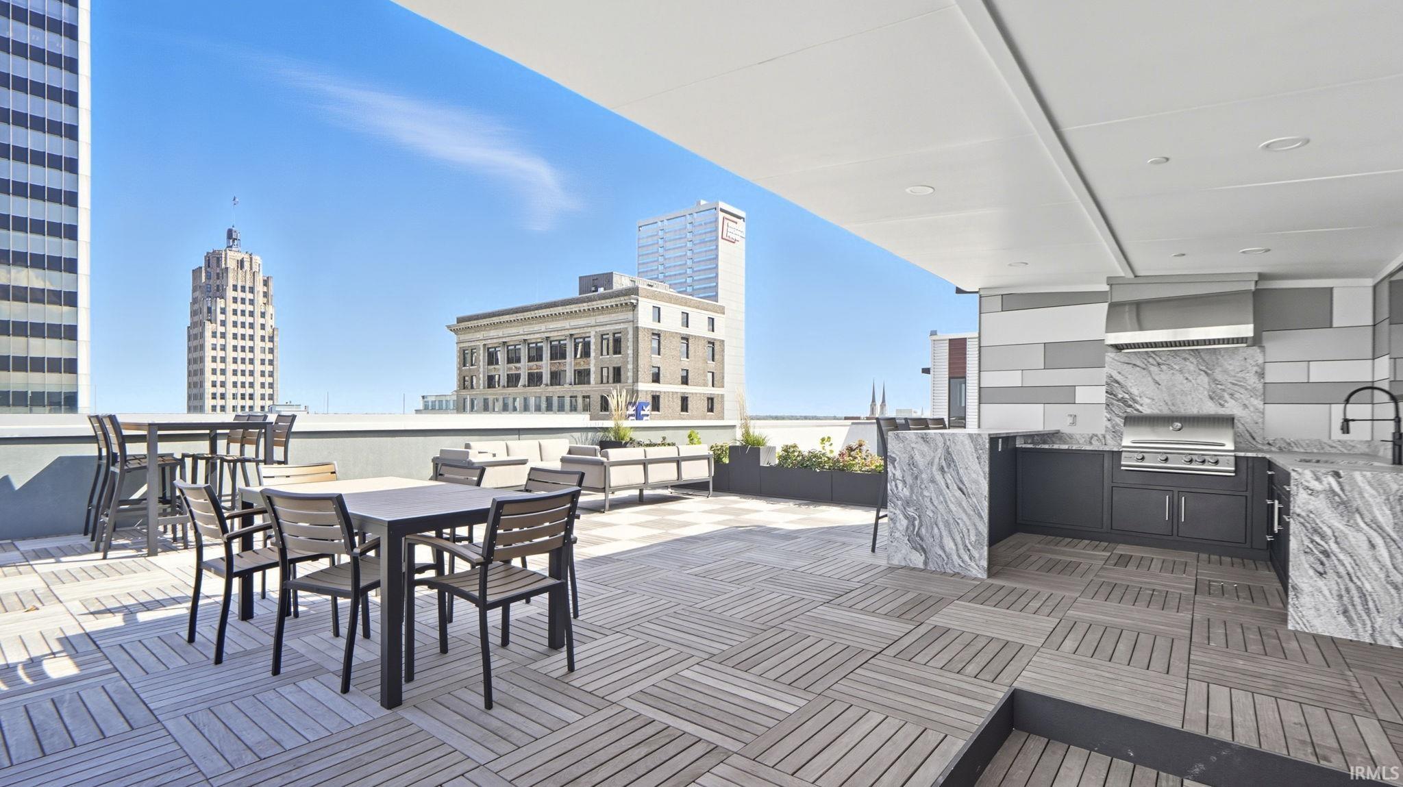 Photo 34 of 202 W Berry Street