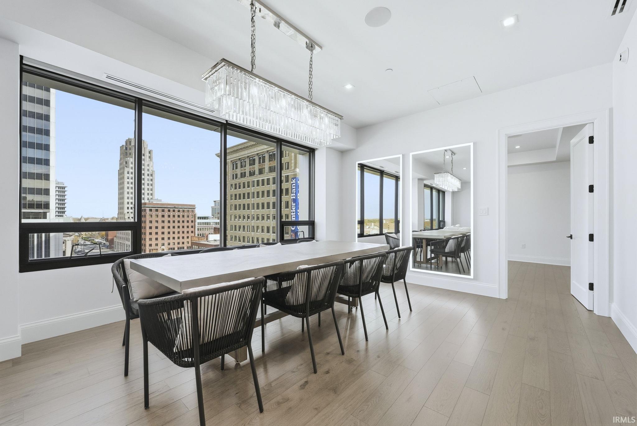 Photo 9 of 202 W Berry Street