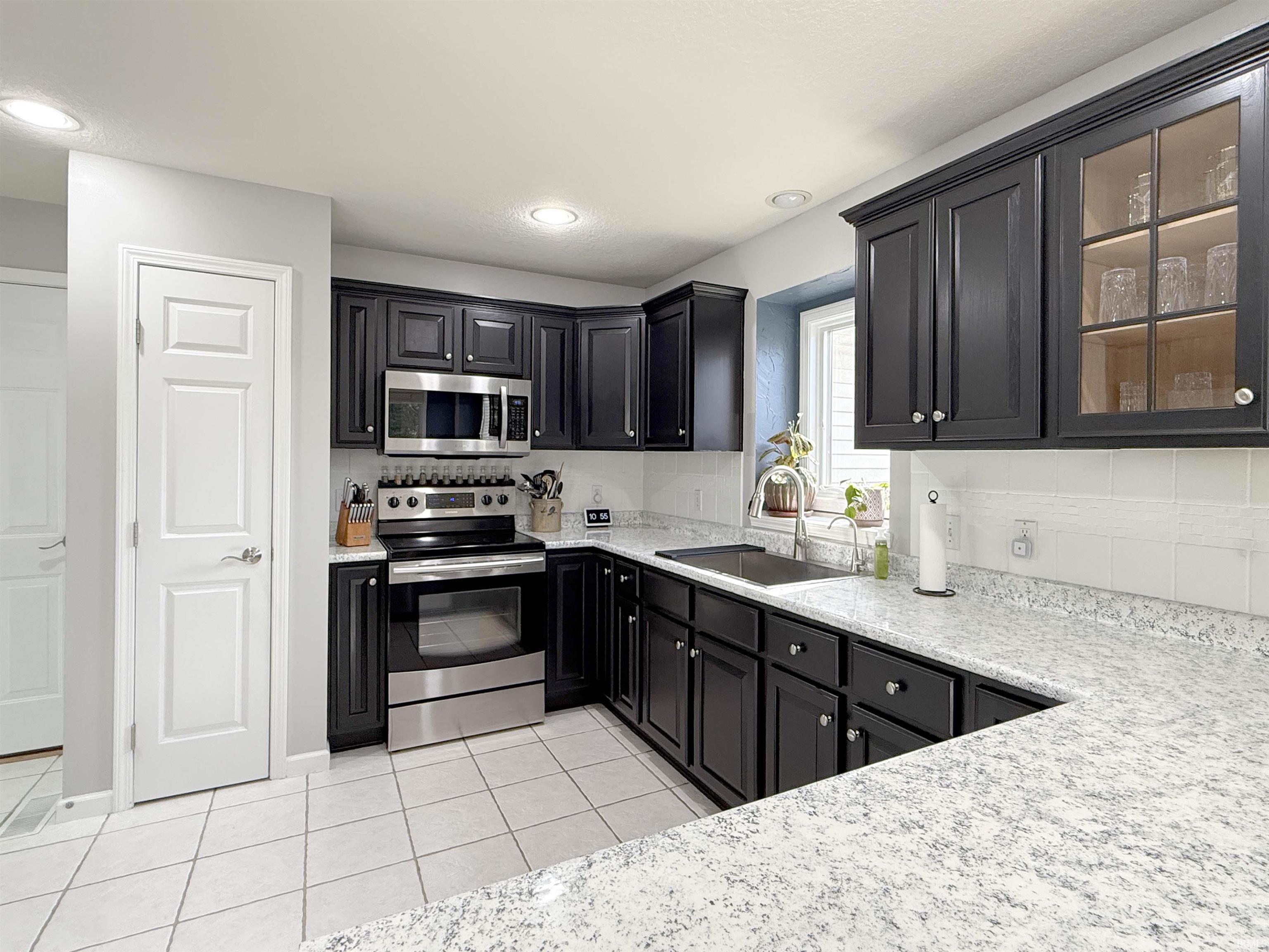 360 S Eagle Glen Trail