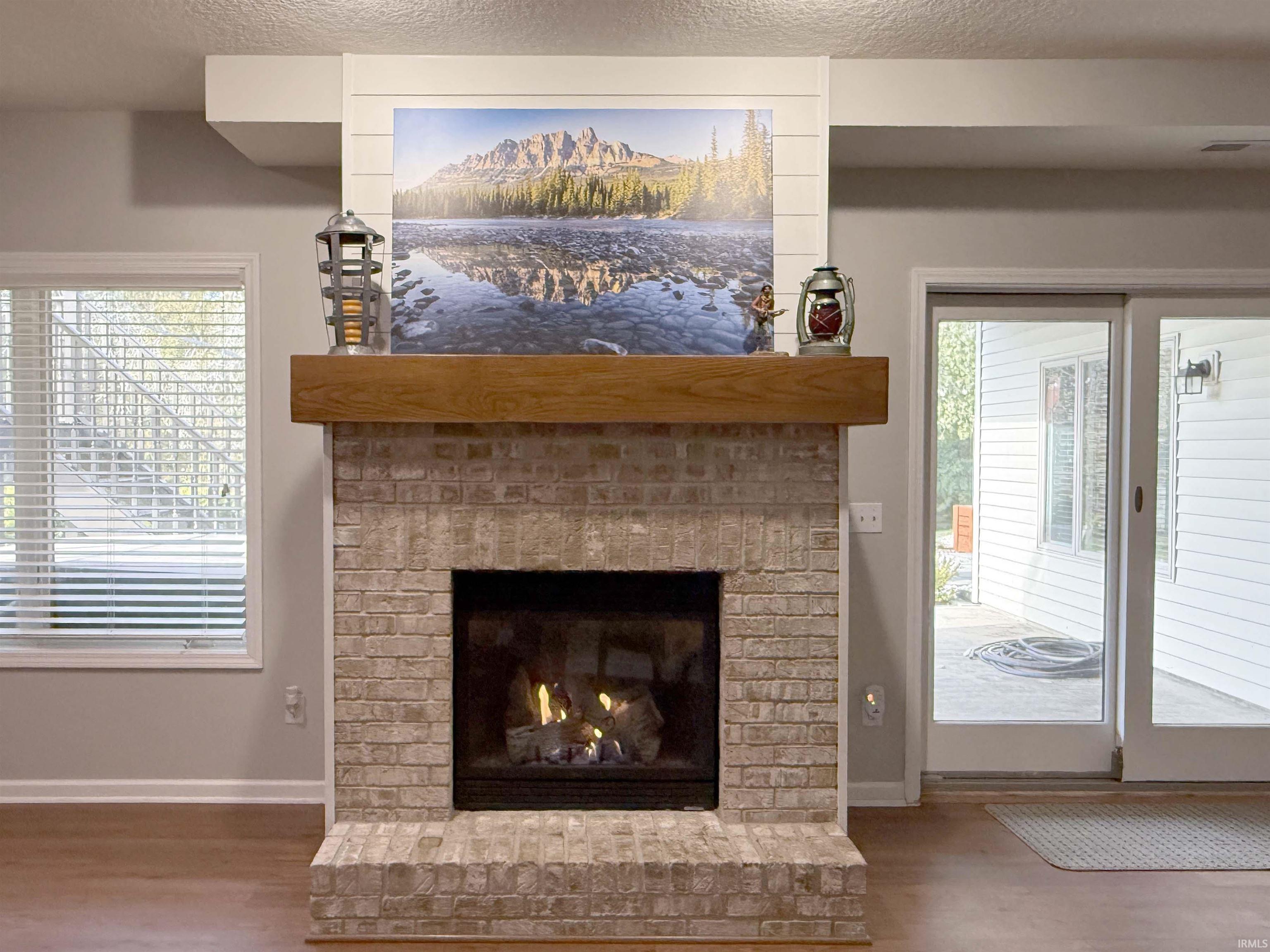 360 S Eagle Glen Trail