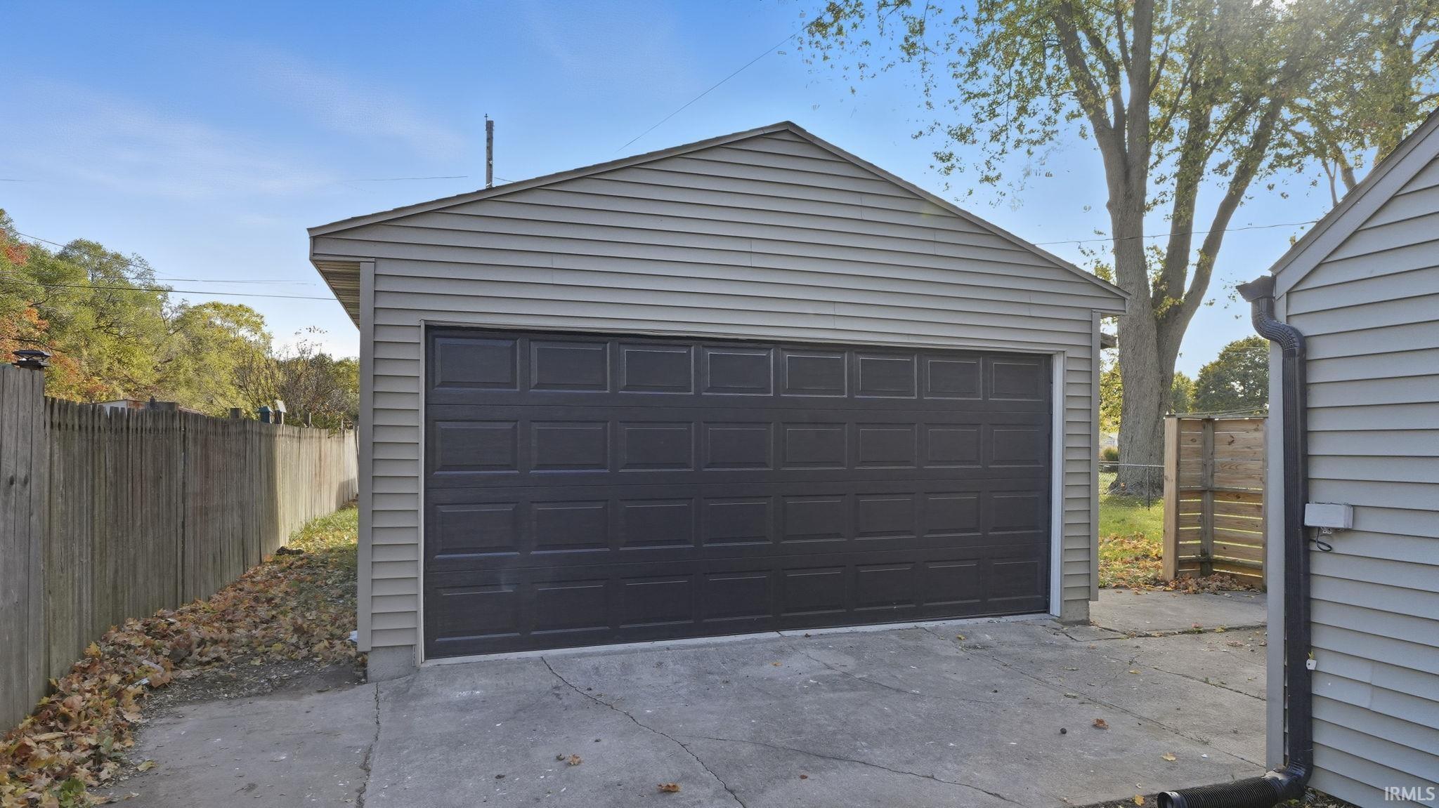 Photo 20 of 15208 Beulah Drive