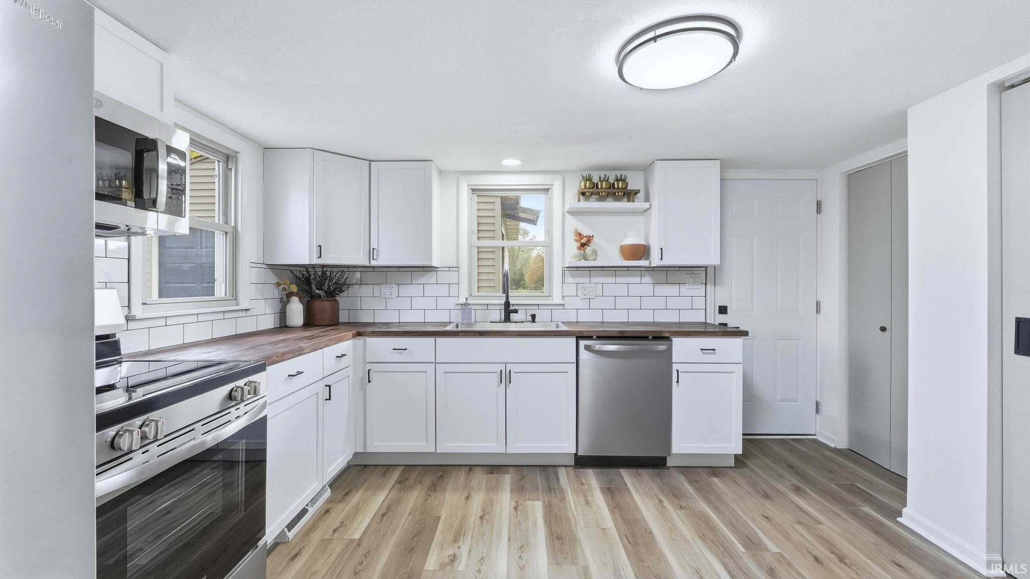 Photo 6 of 15208 Beulah Drive