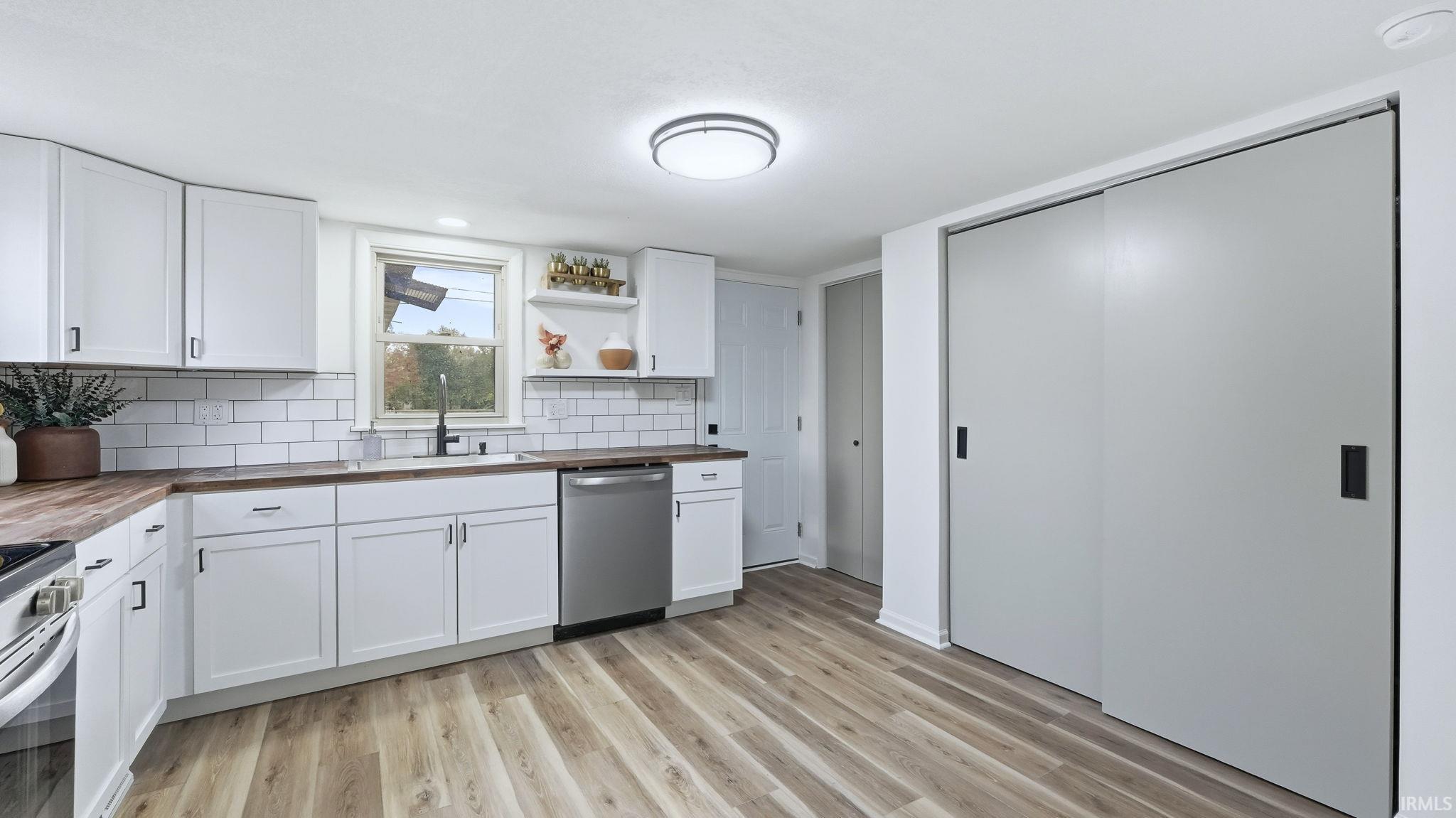 Photo 8 of 15208 Beulah Drive