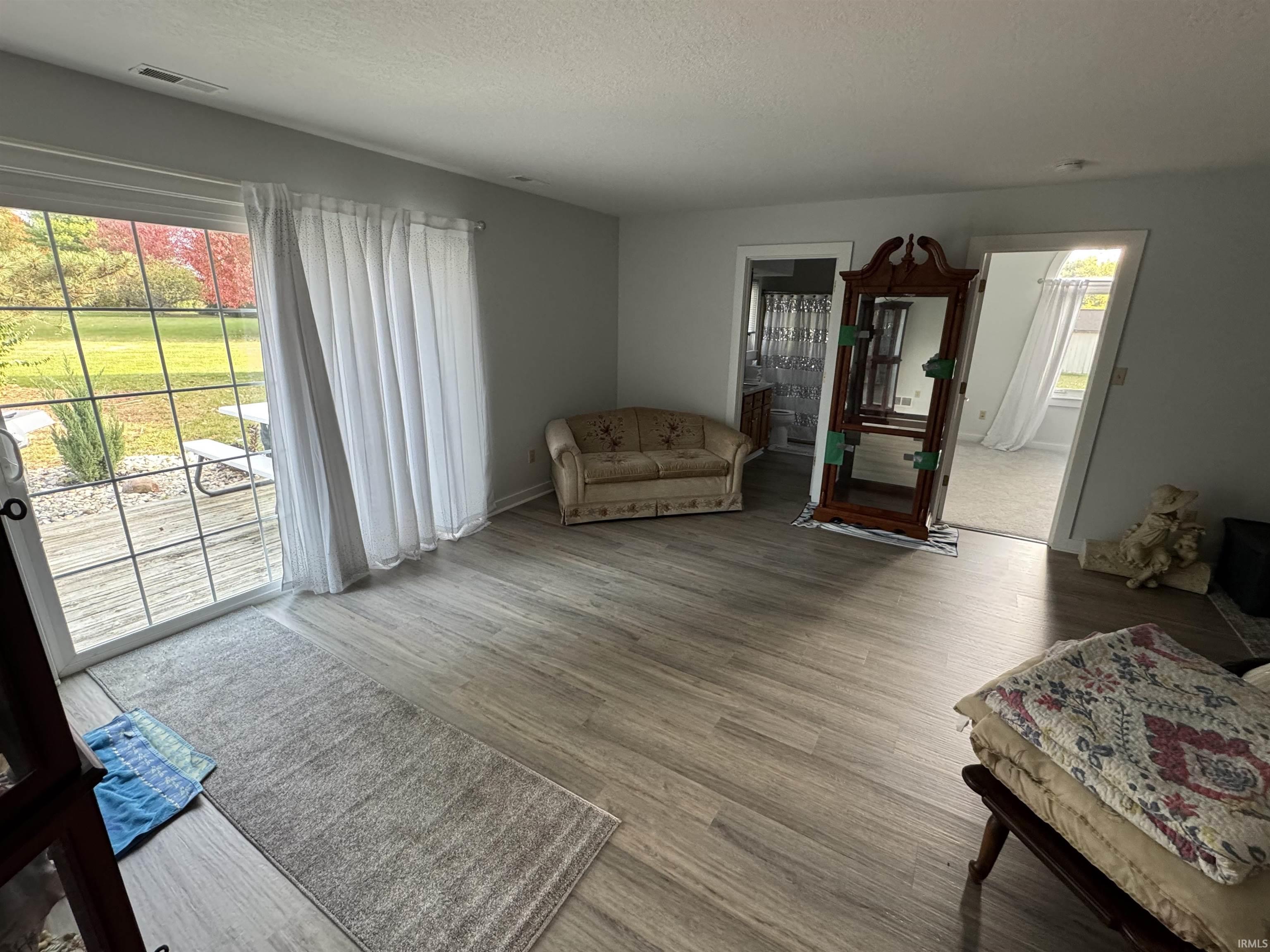 Photo 5 of 15114 Lions Passage