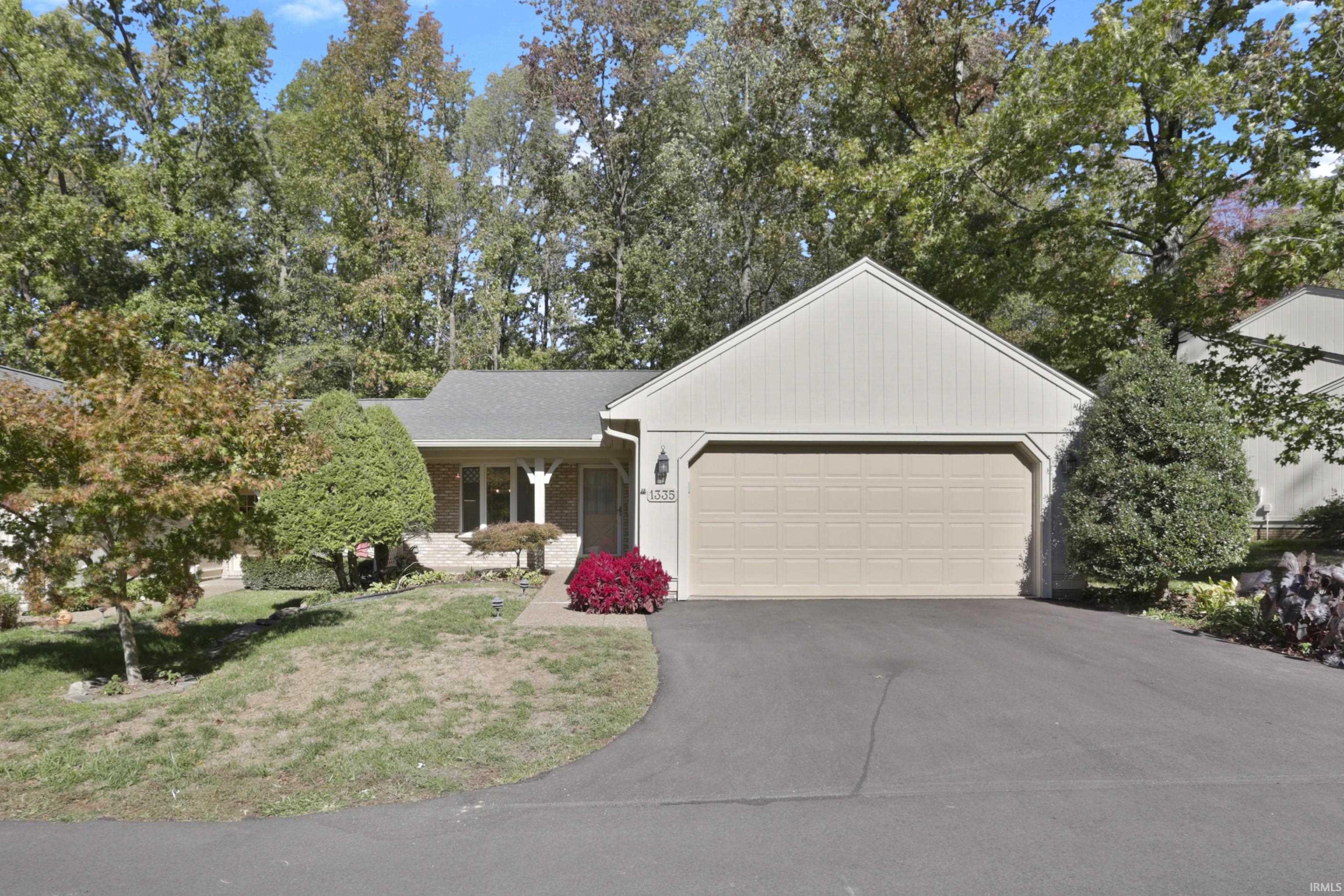 Homes for sale in Evansville, IN | 1335 Timberlake Rd, Evansville, IN 47710 | MLS# 202543350