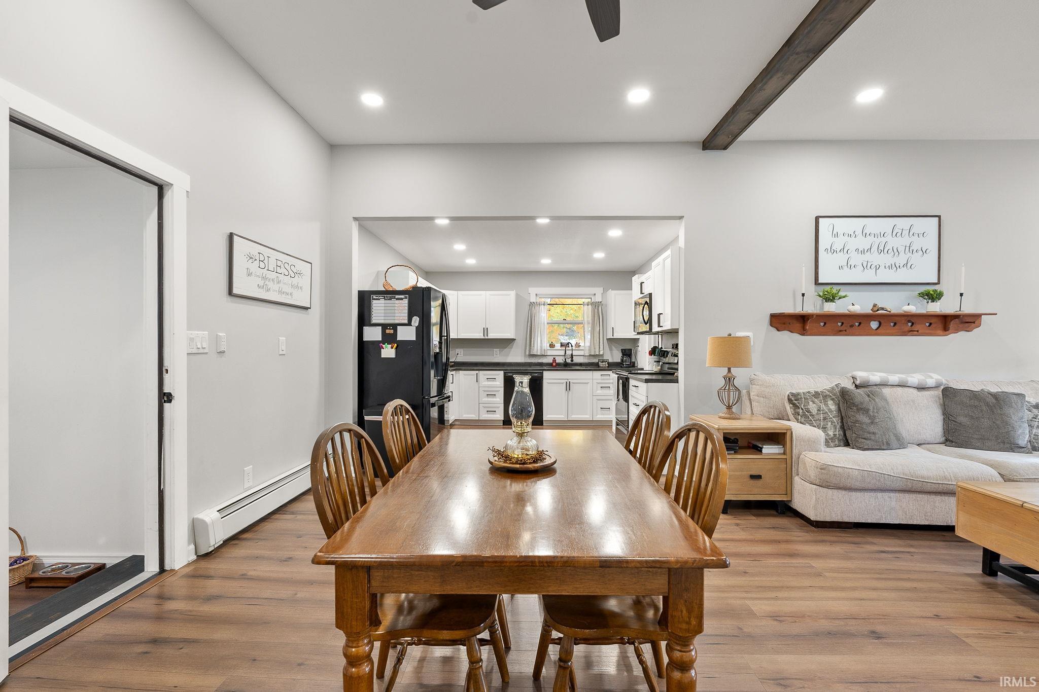 Photo 11 of 325 N Wayne Street