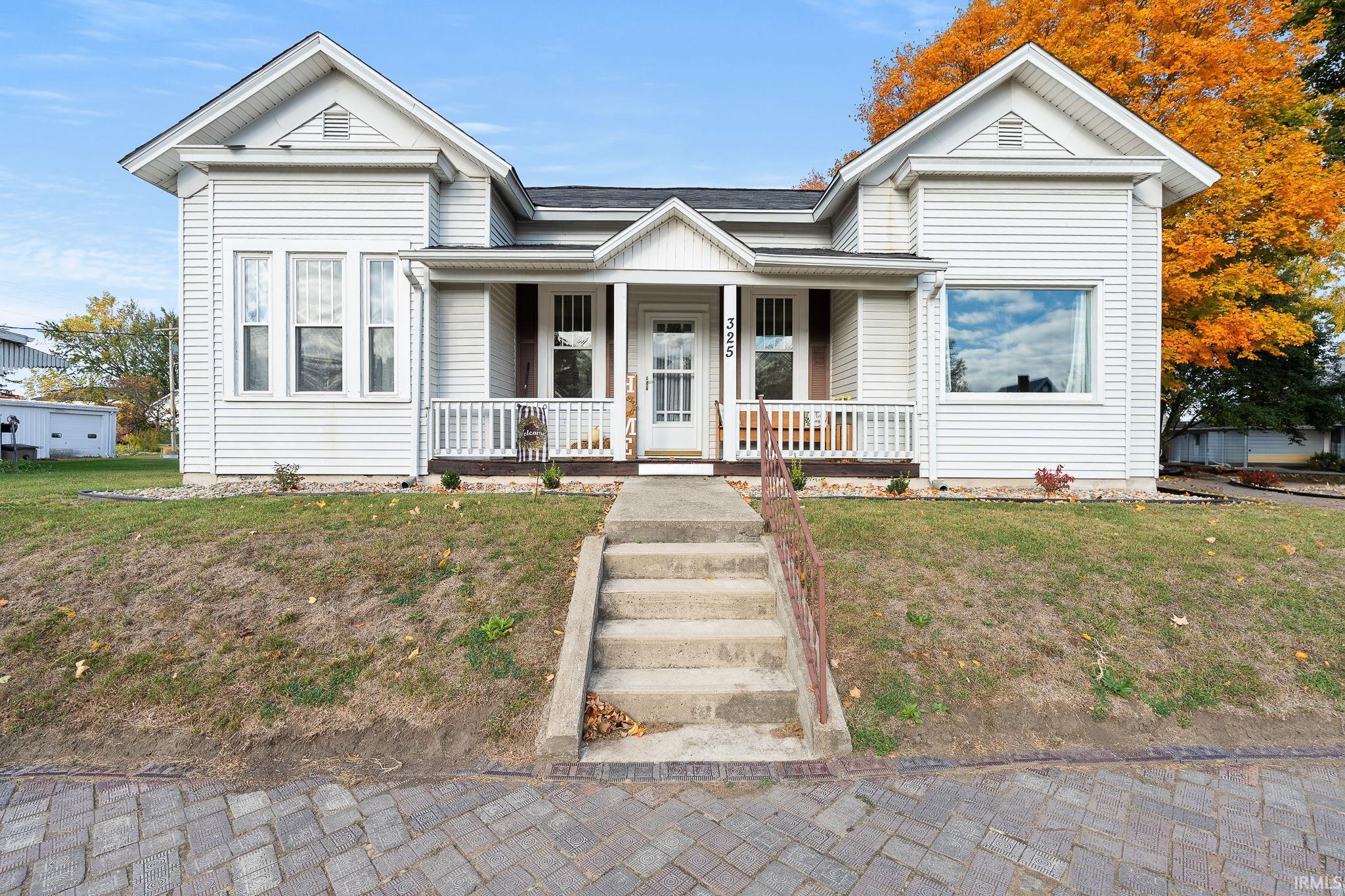 Photo 2 of 325 N Wayne Street