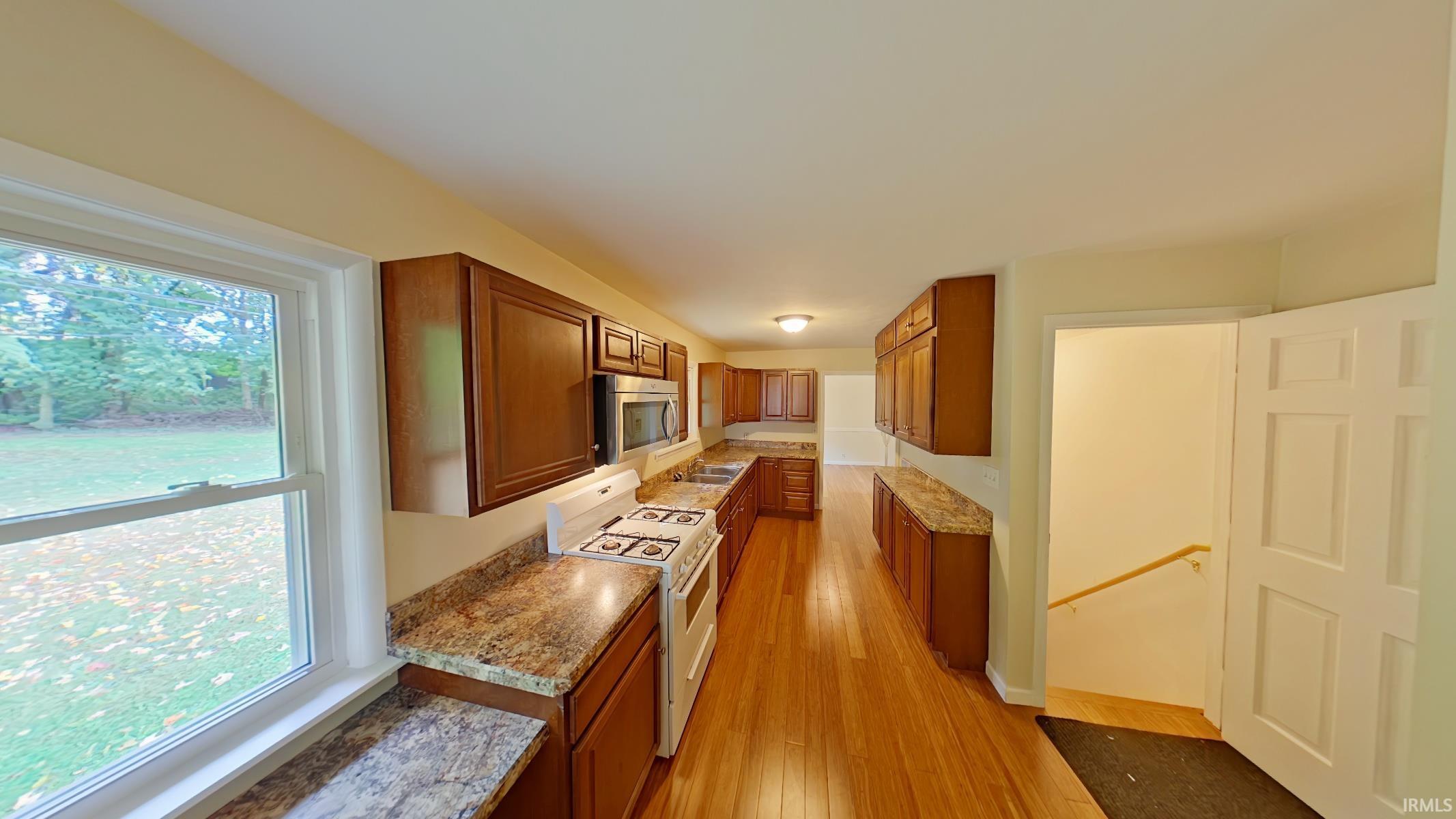 Homes for sale in Elkhart, IN | 29595 Old Us 20, Elkhart, IN 46514 | MLS# 202543376