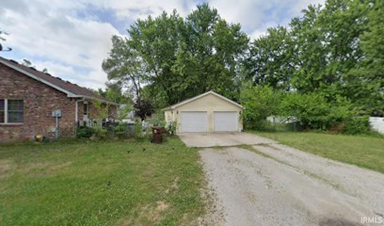 Homes for sale in Brazil, IN | 610 W Center St, Brazil, IN 47834 | MLS# 202543377