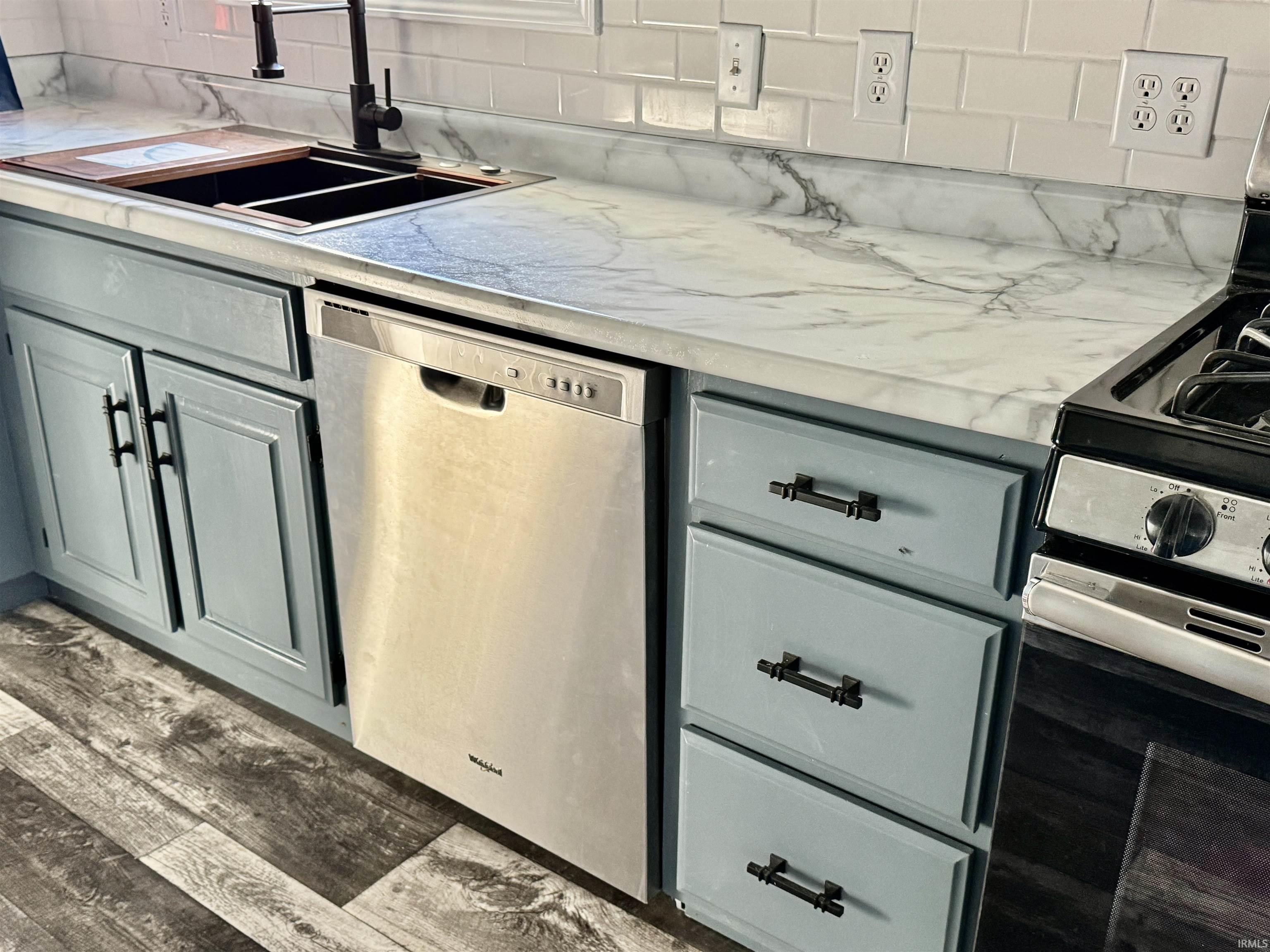 Photo 11 of 109 Park Drive