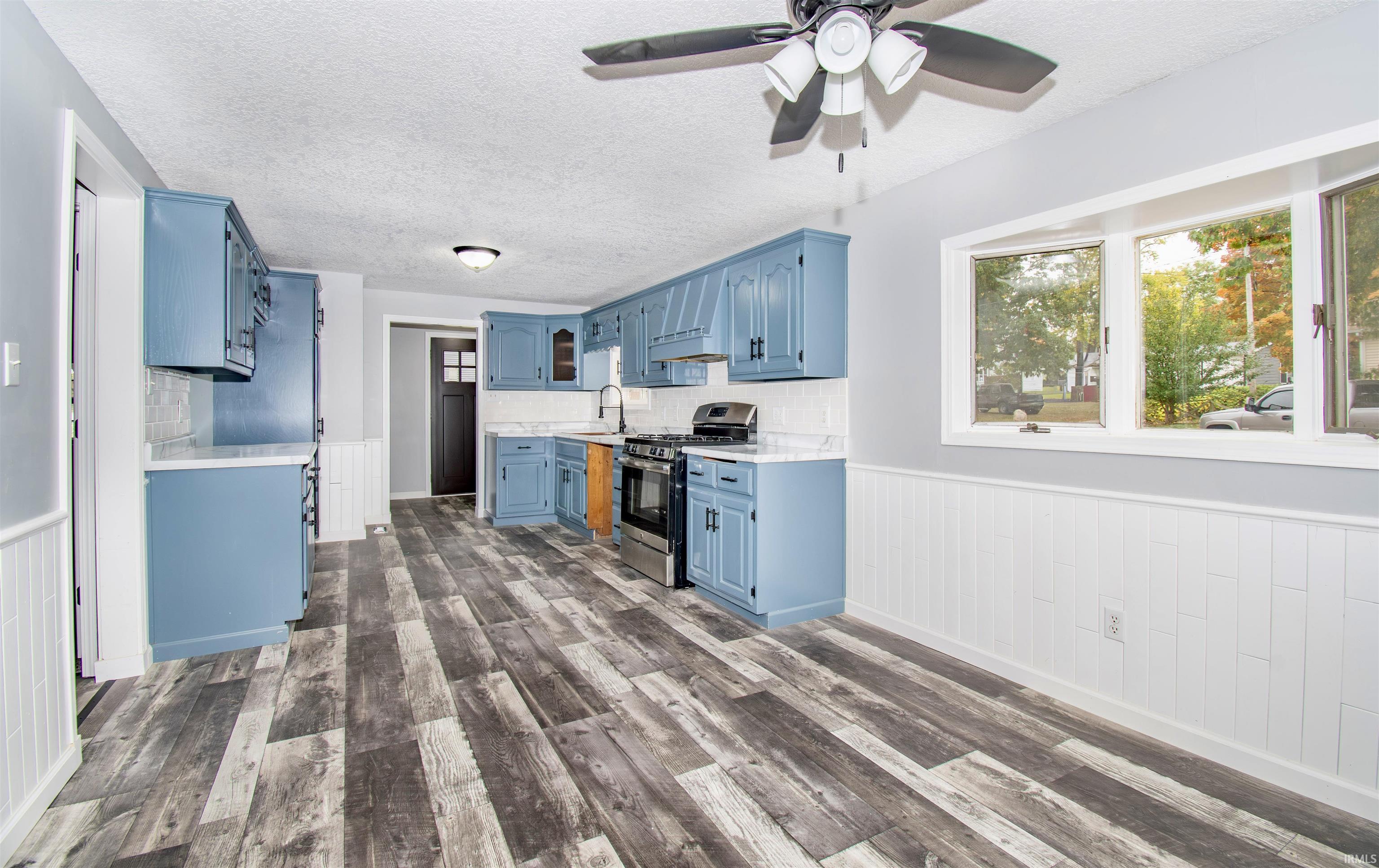 Photo 14 of 109 Park Drive