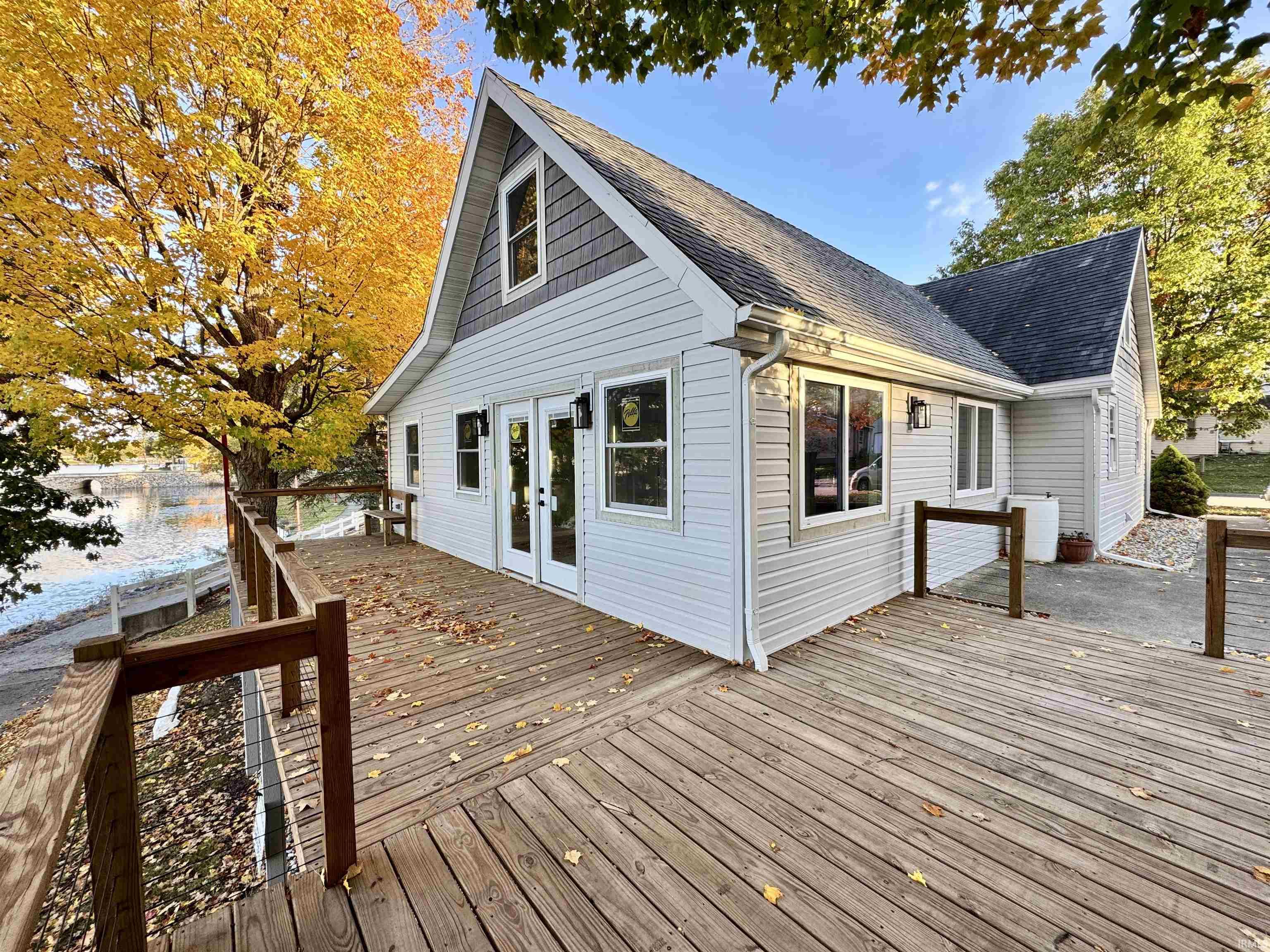 Photo 3 of 109 Park Drive