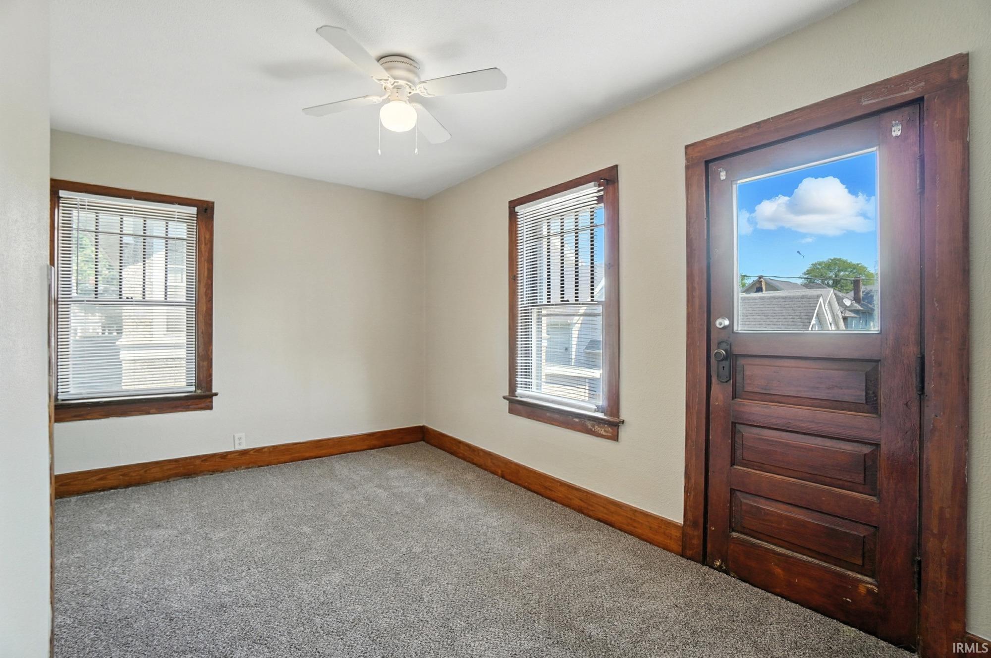 Photo 24 of 2911 Broadway