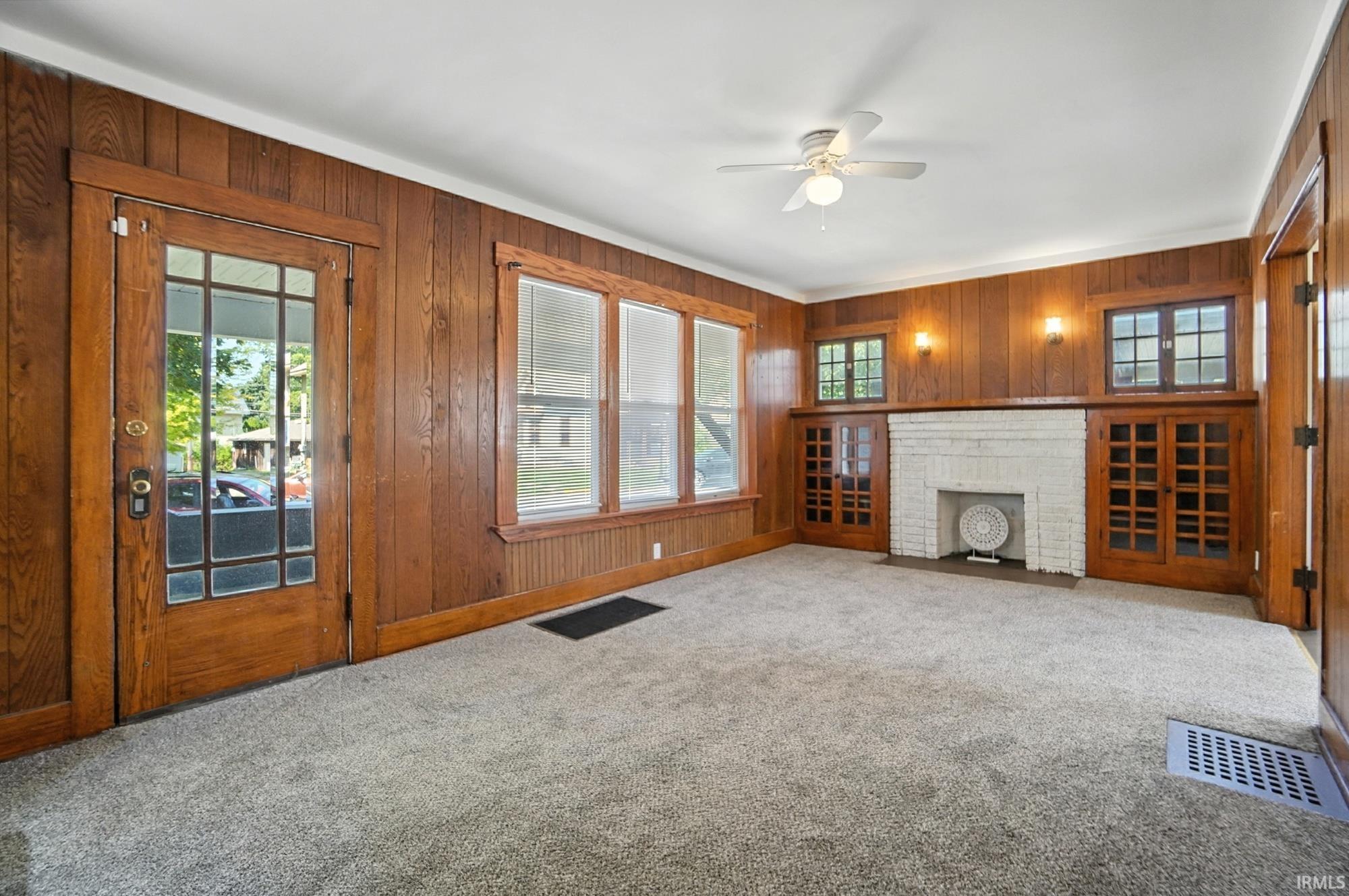 Photo 4 of 2911 Broadway