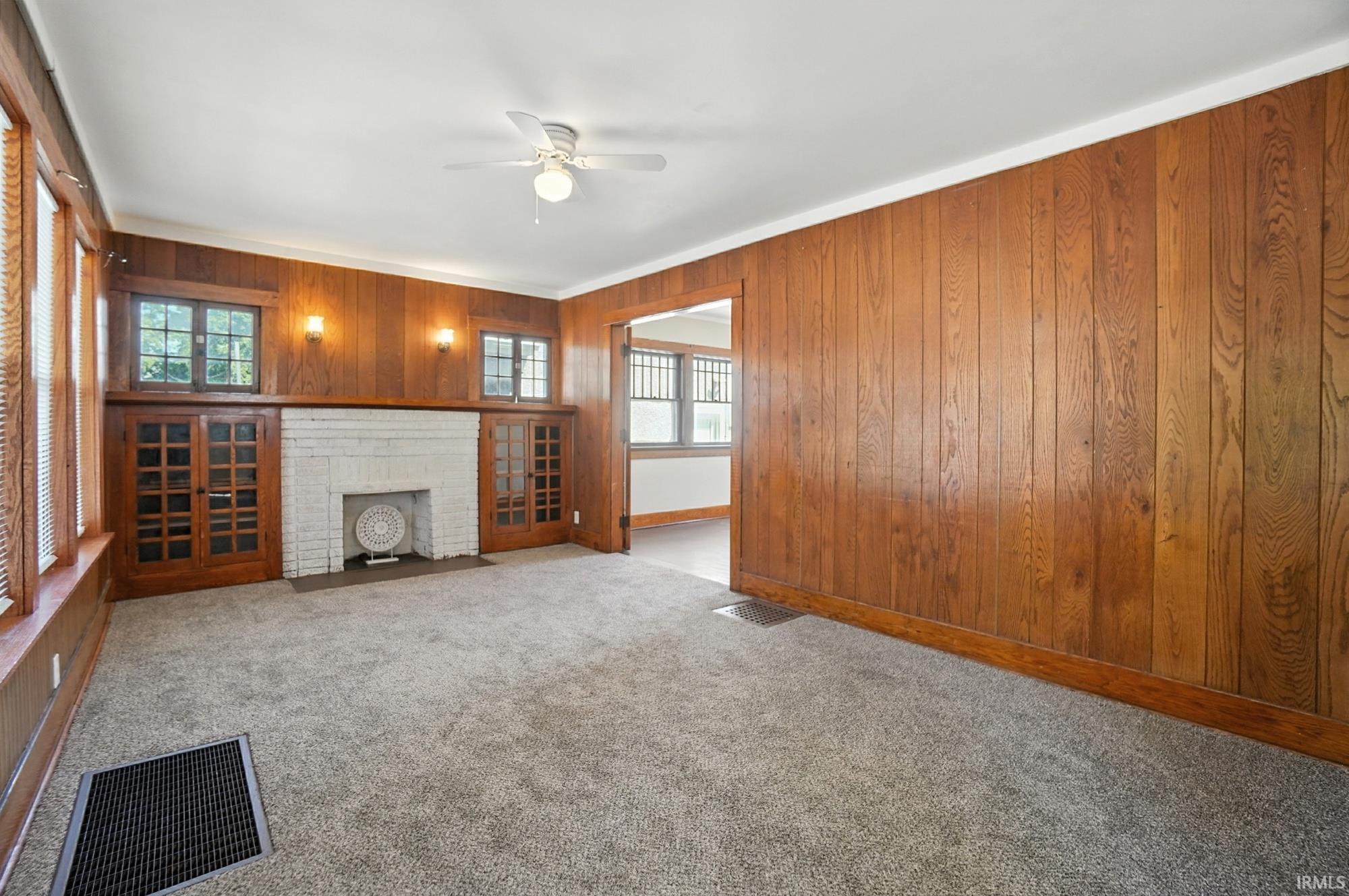 Photo 5 of 2911 Broadway