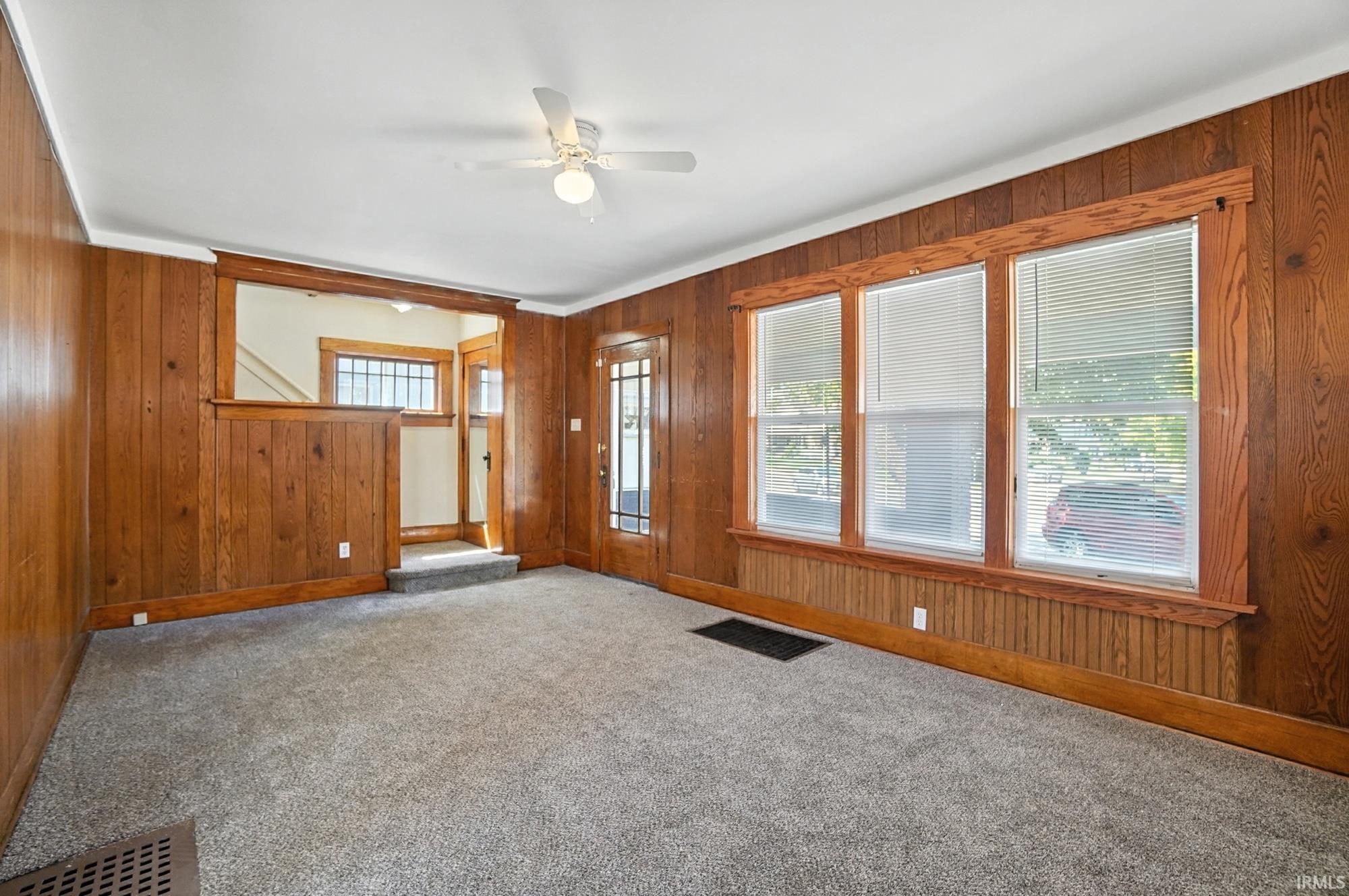 Photo 7 of 2911 Broadway