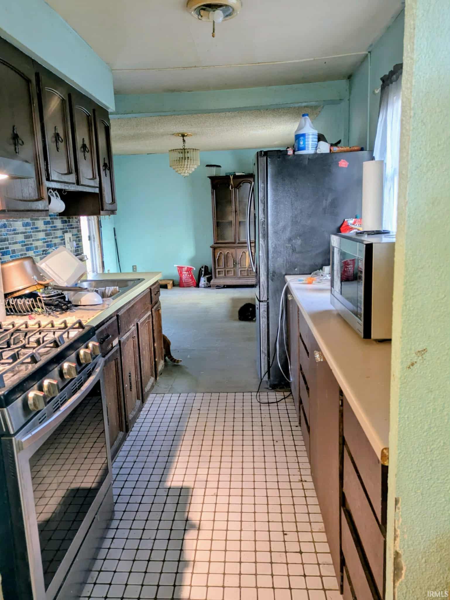 Photo 2 of 216 Floyd Street