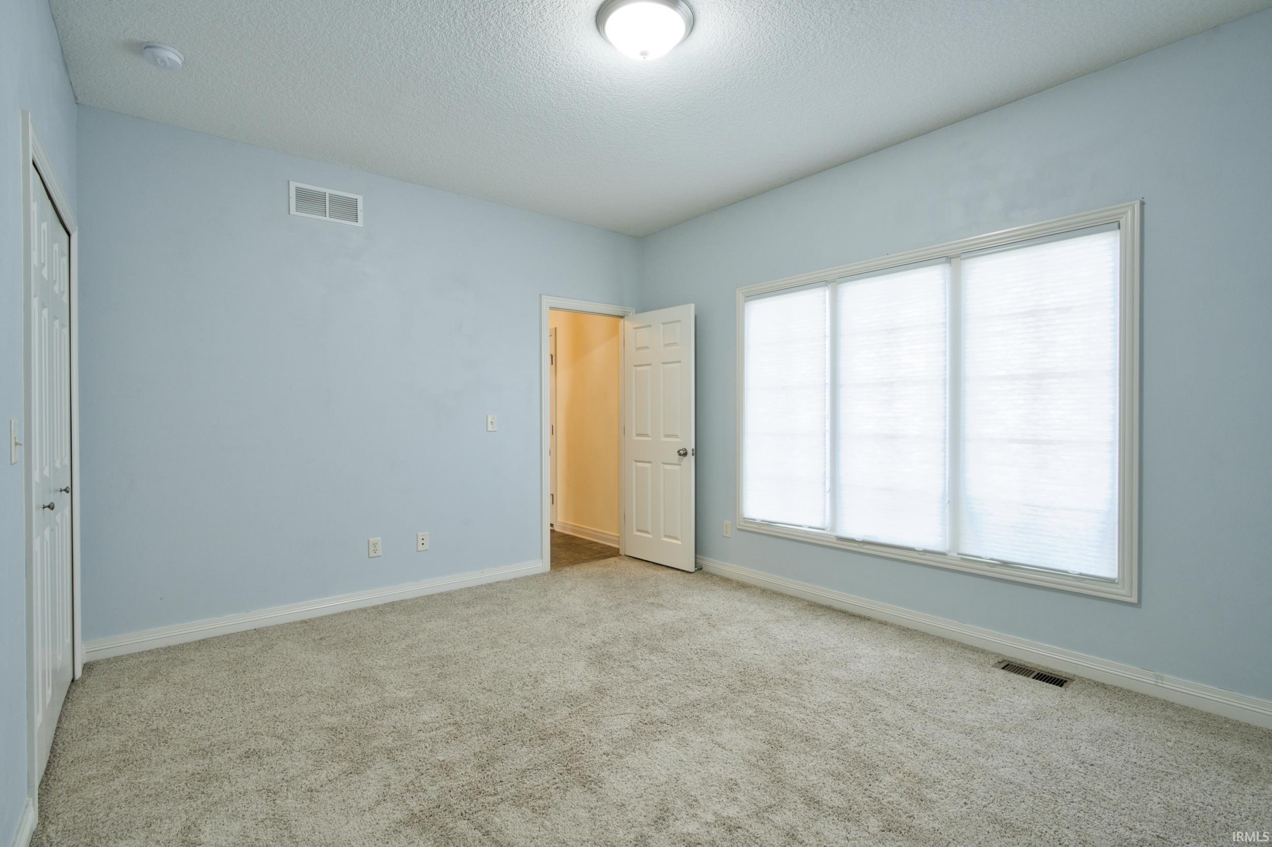 Photo 19 of 625 Perolla Drive