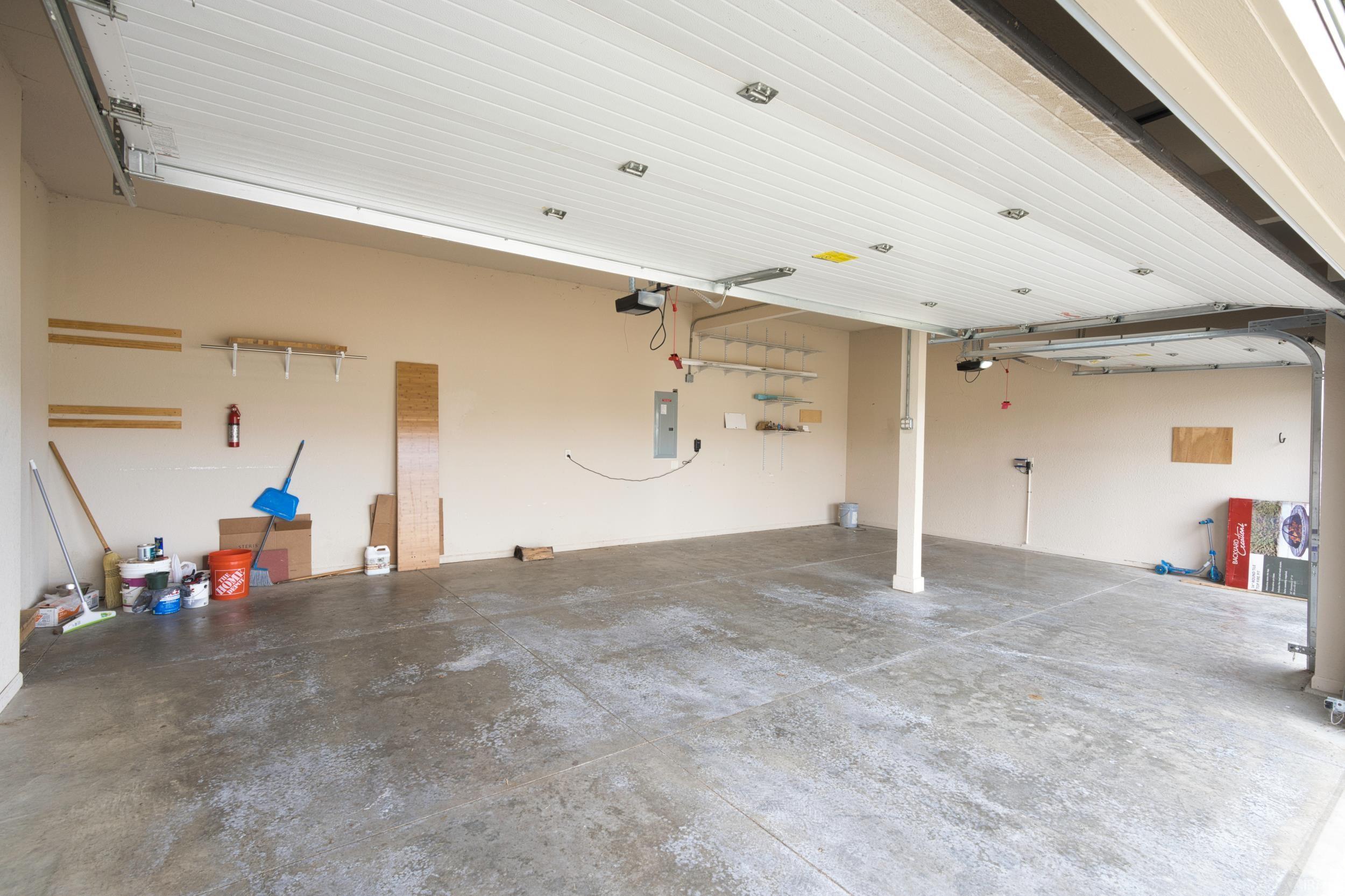 Photo 30 of 625 Perolla Drive