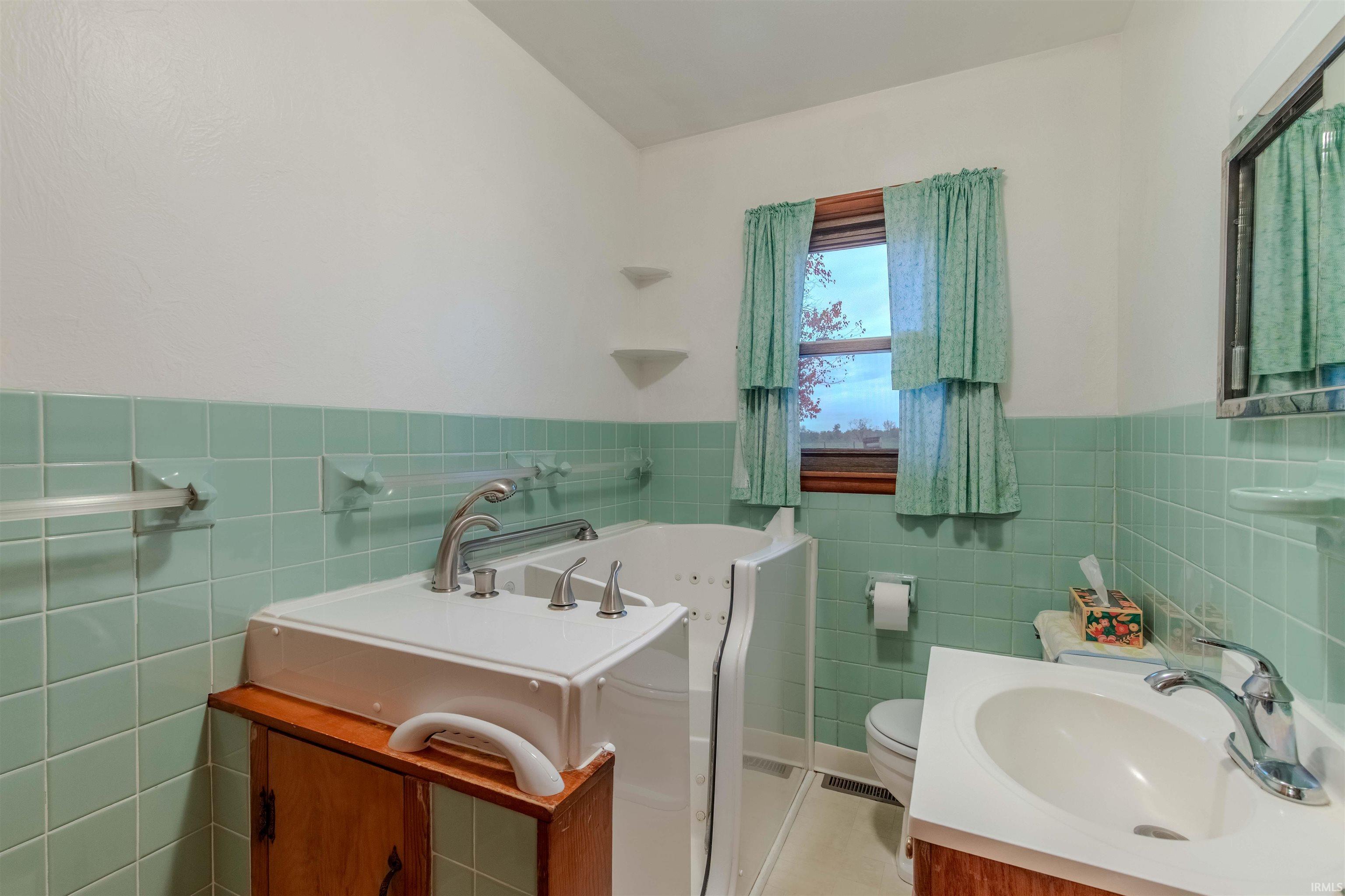 Photo 28 of 0245 E 100 South