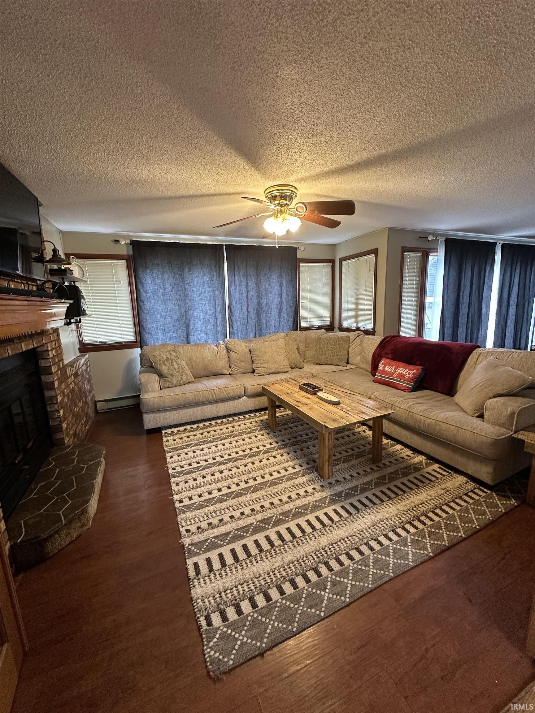 Photo 8 of 1863 S Lakeview Estate