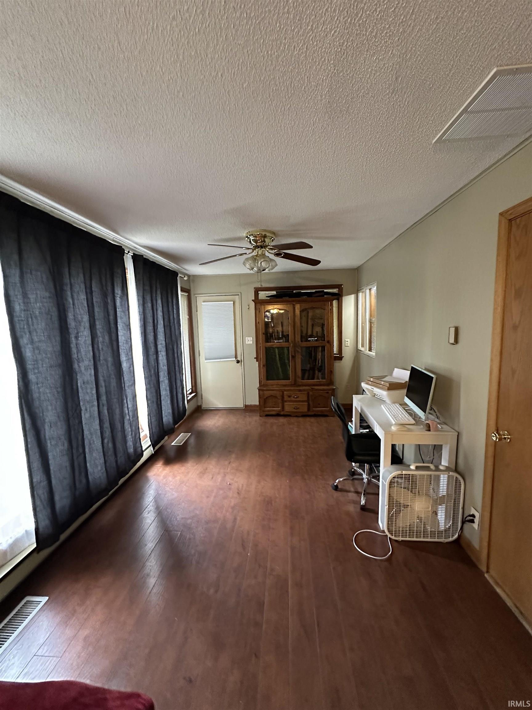 Photo 9 of 1863 S Lakeview Estate