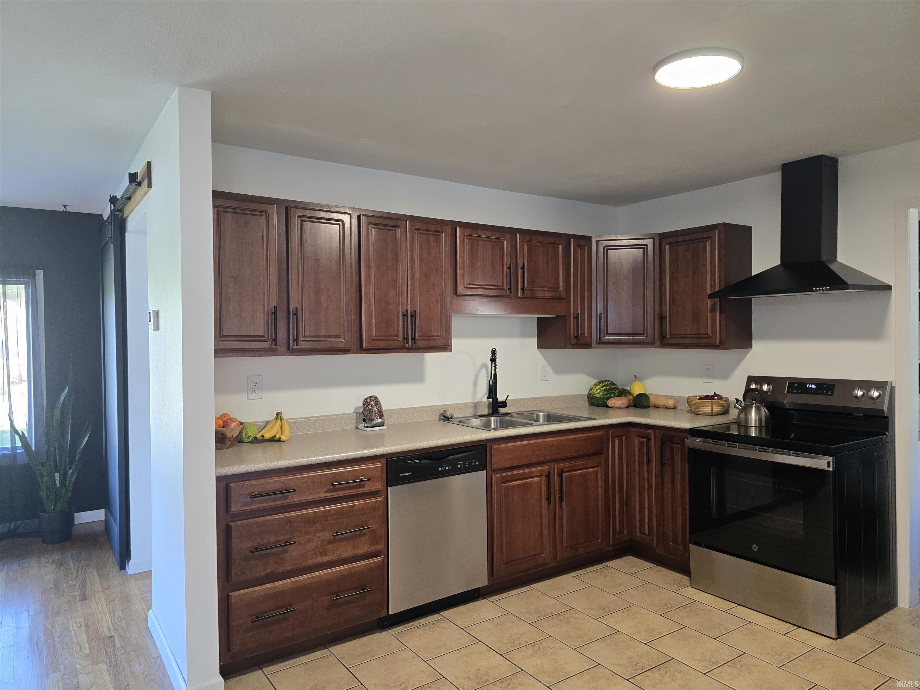 Photo 11 of 211 Parker Avenue