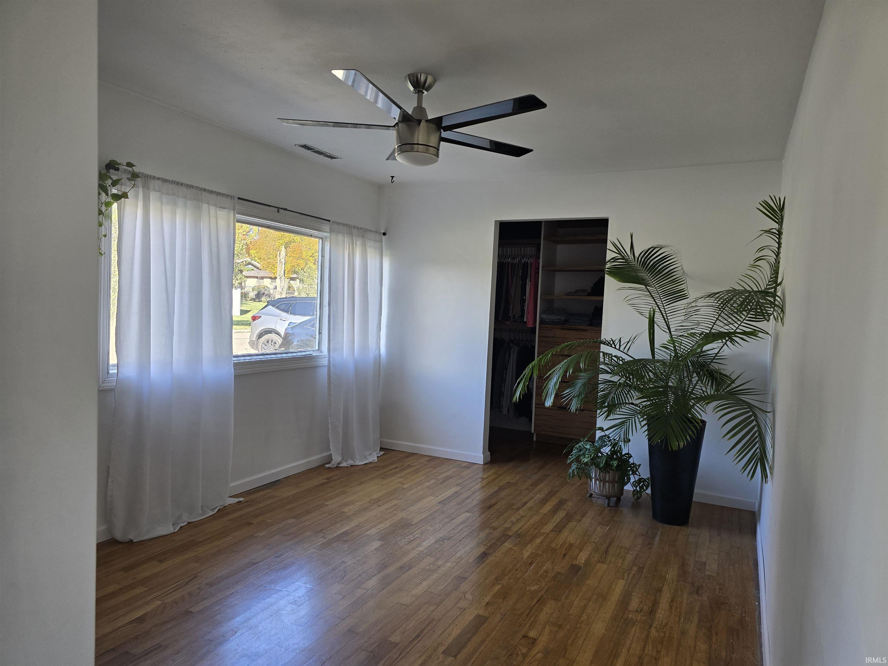 Photo 12 of 211 Parker Avenue