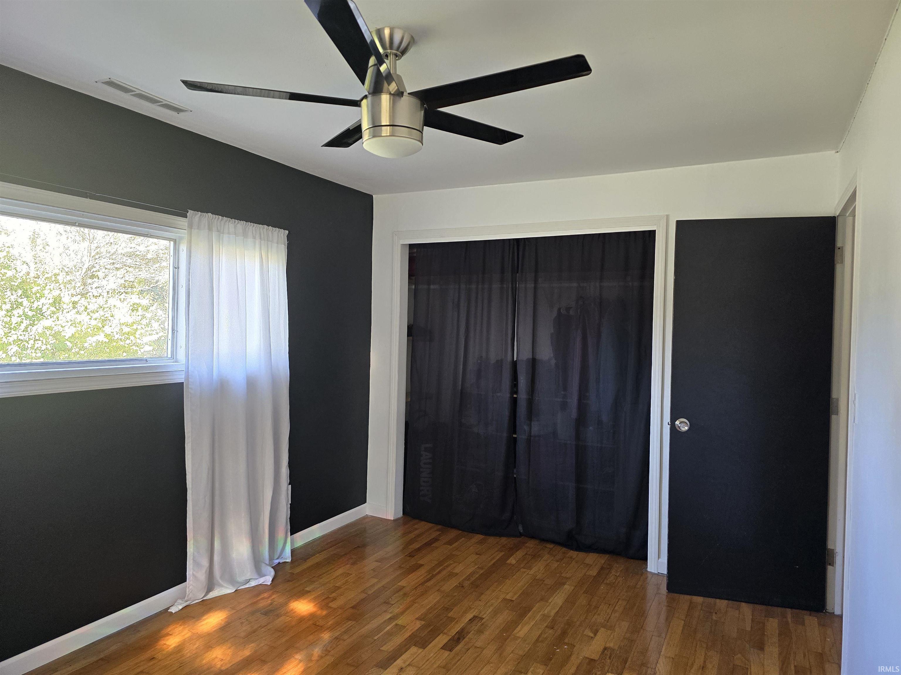 Photo 19 of 211 Parker Avenue