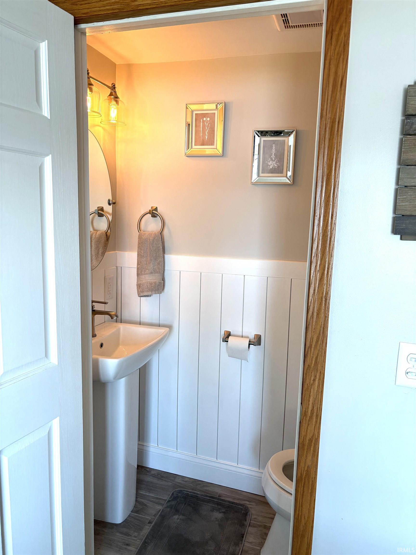 Photo 14 of 5439 W Warren Street