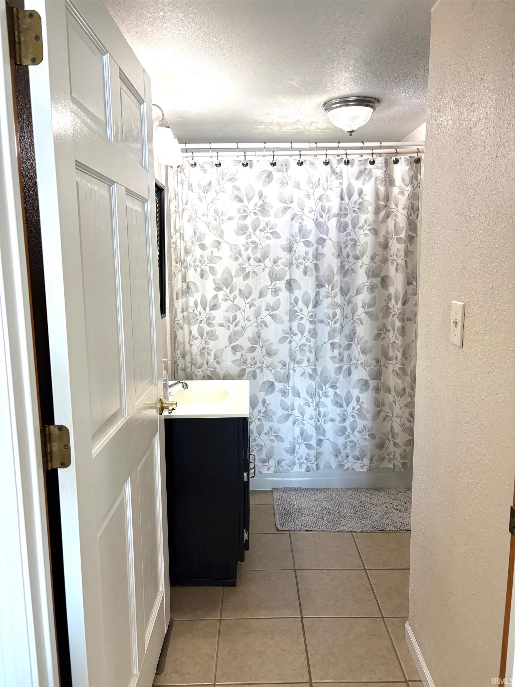 Photo 18 of 5439 W Warren Street