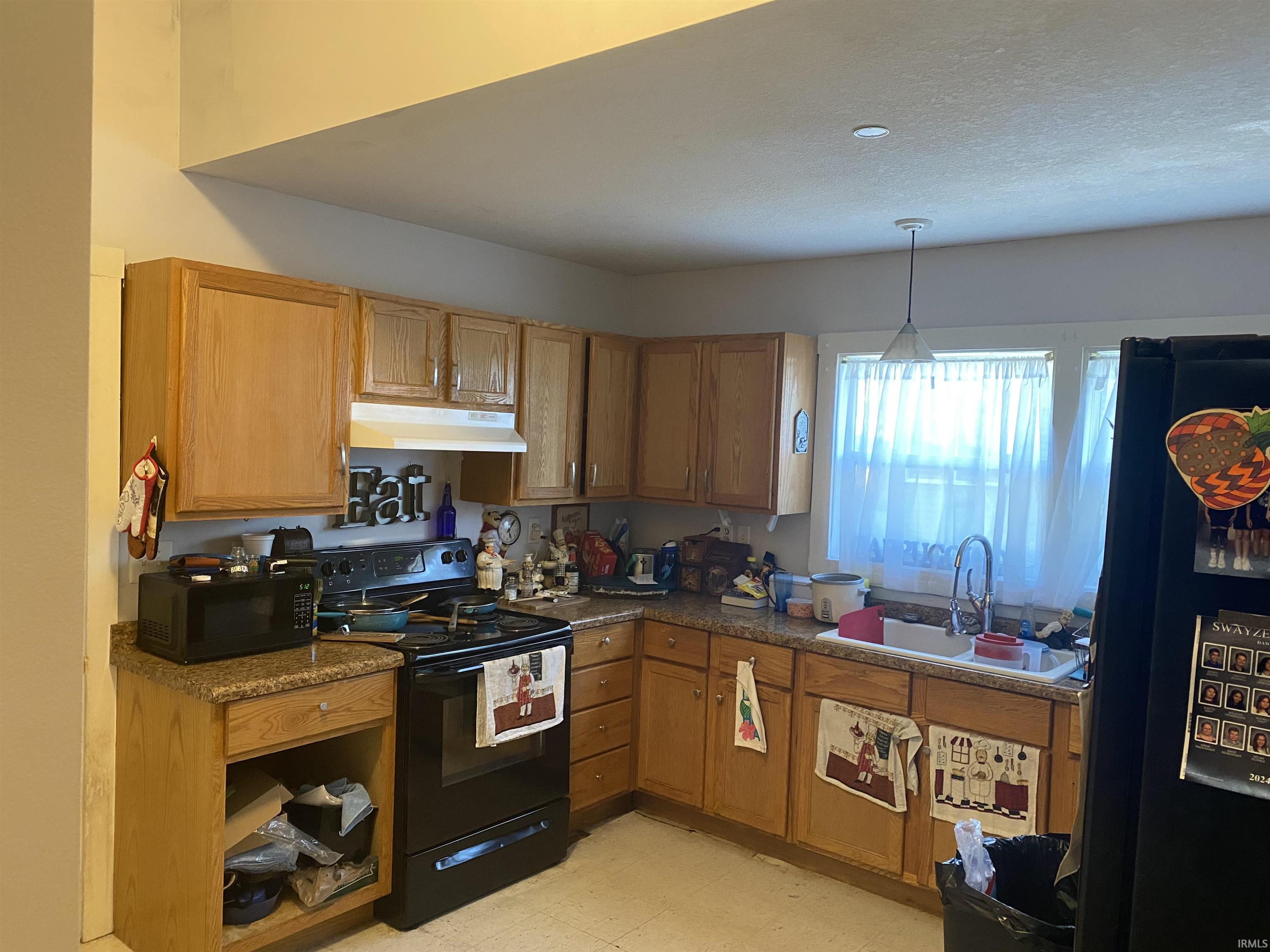 Photo 23 of 1035 N Jefferson Street