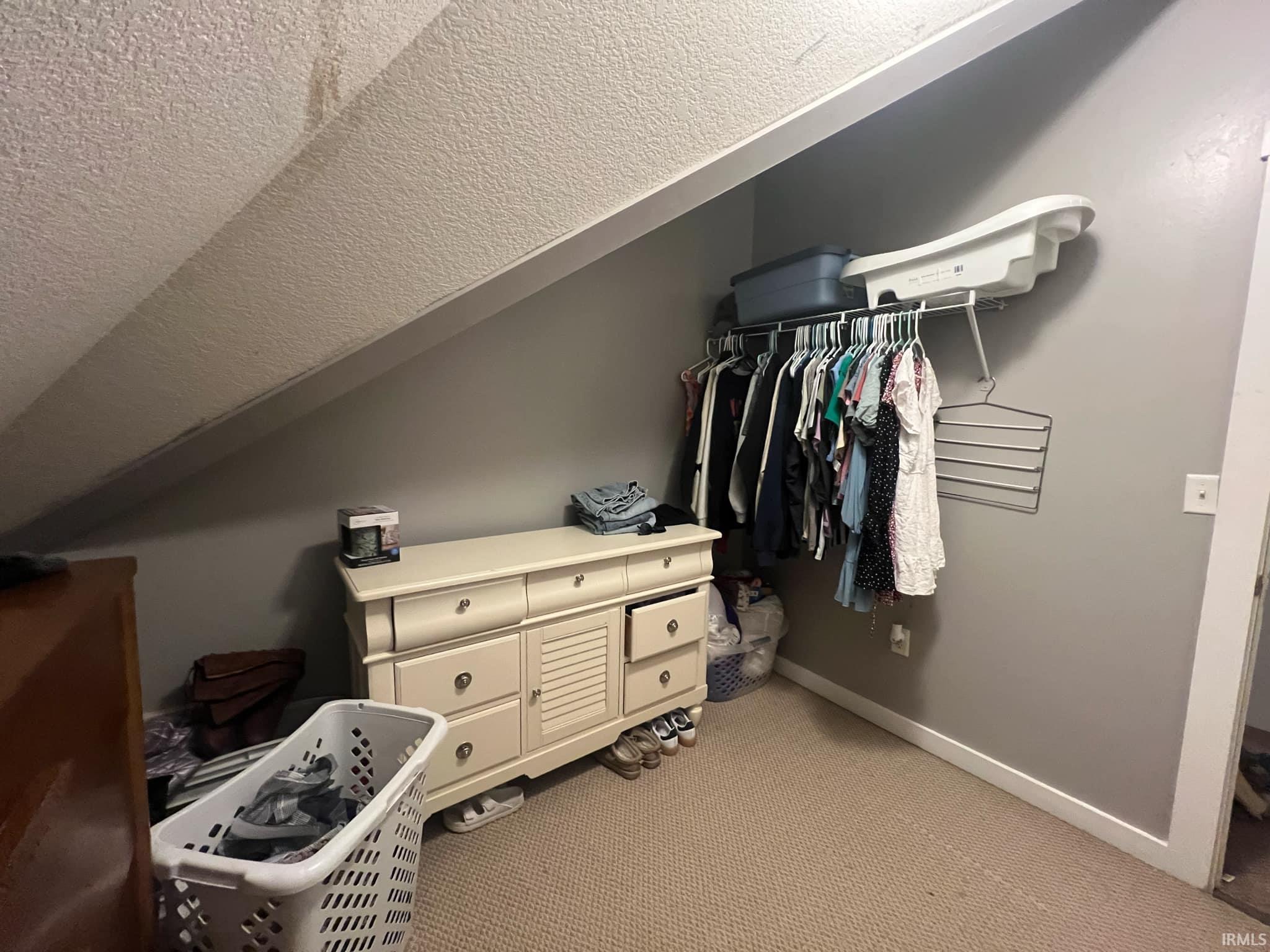 Photo 3 of 1035 N Jefferson Street