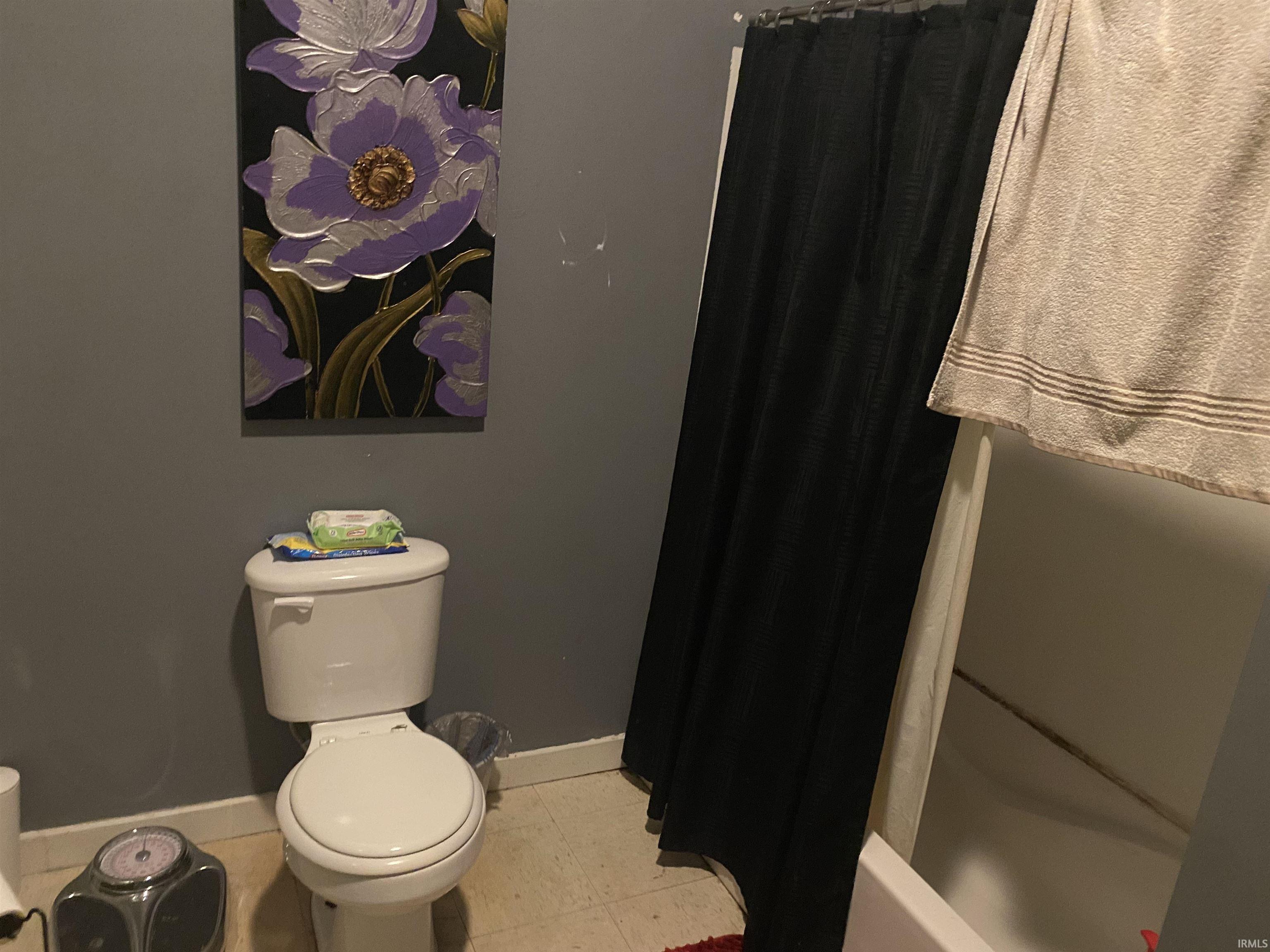 Photo 30 of 1035 N Jefferson Street