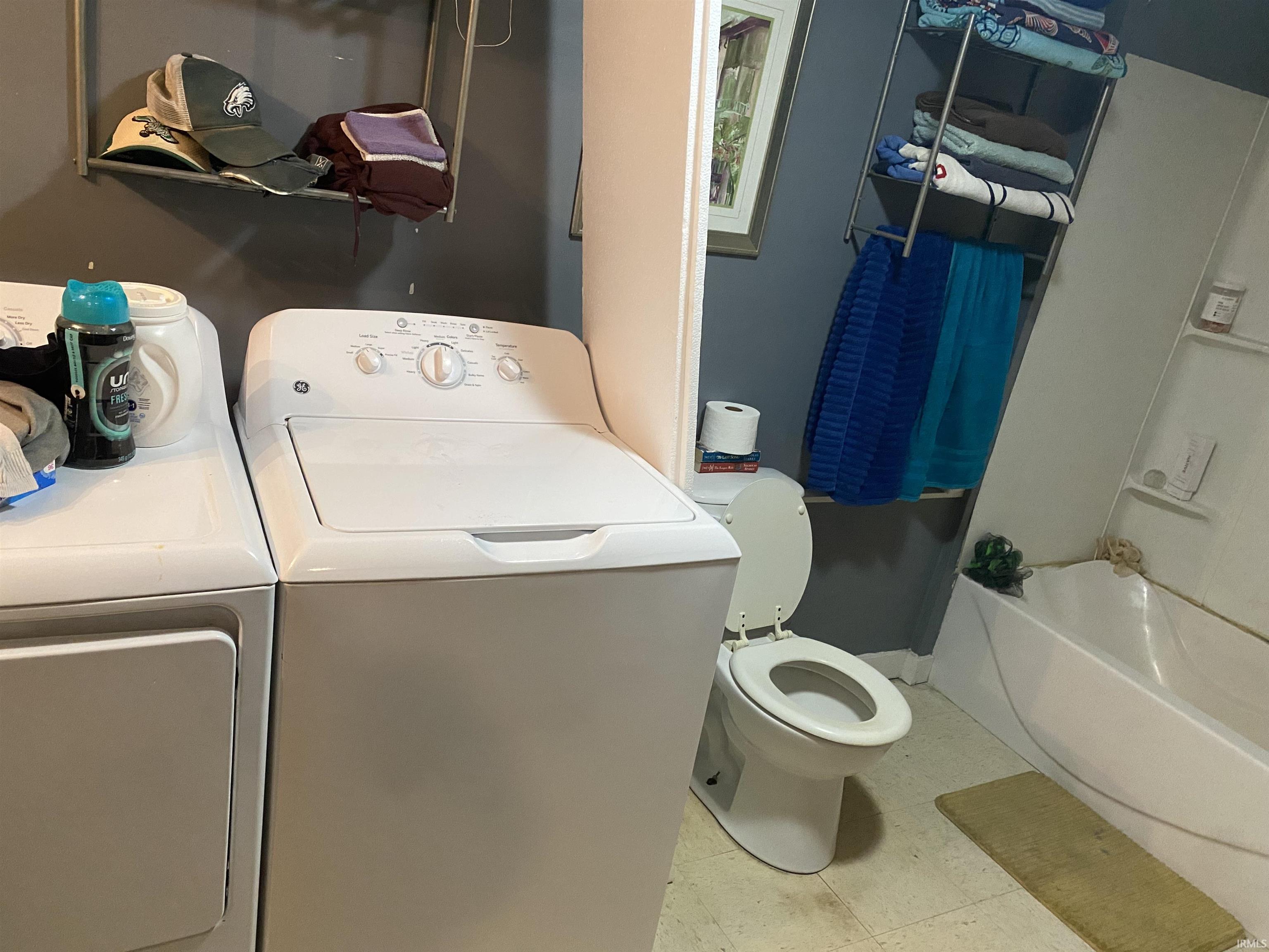 Photo 31 of 1035 N Jefferson Street