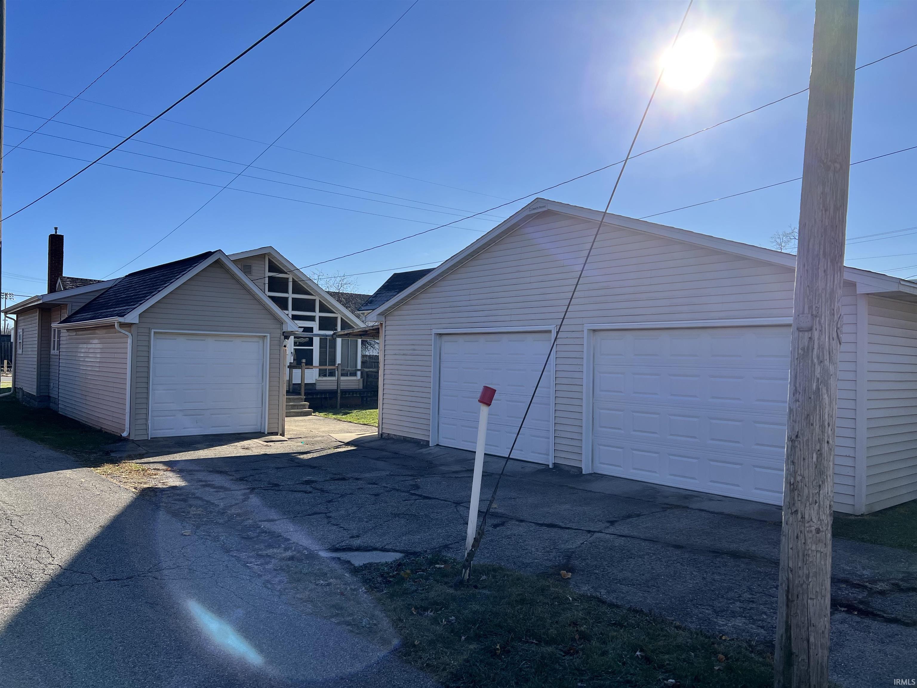 Photo 1 of 613 S 9th Street