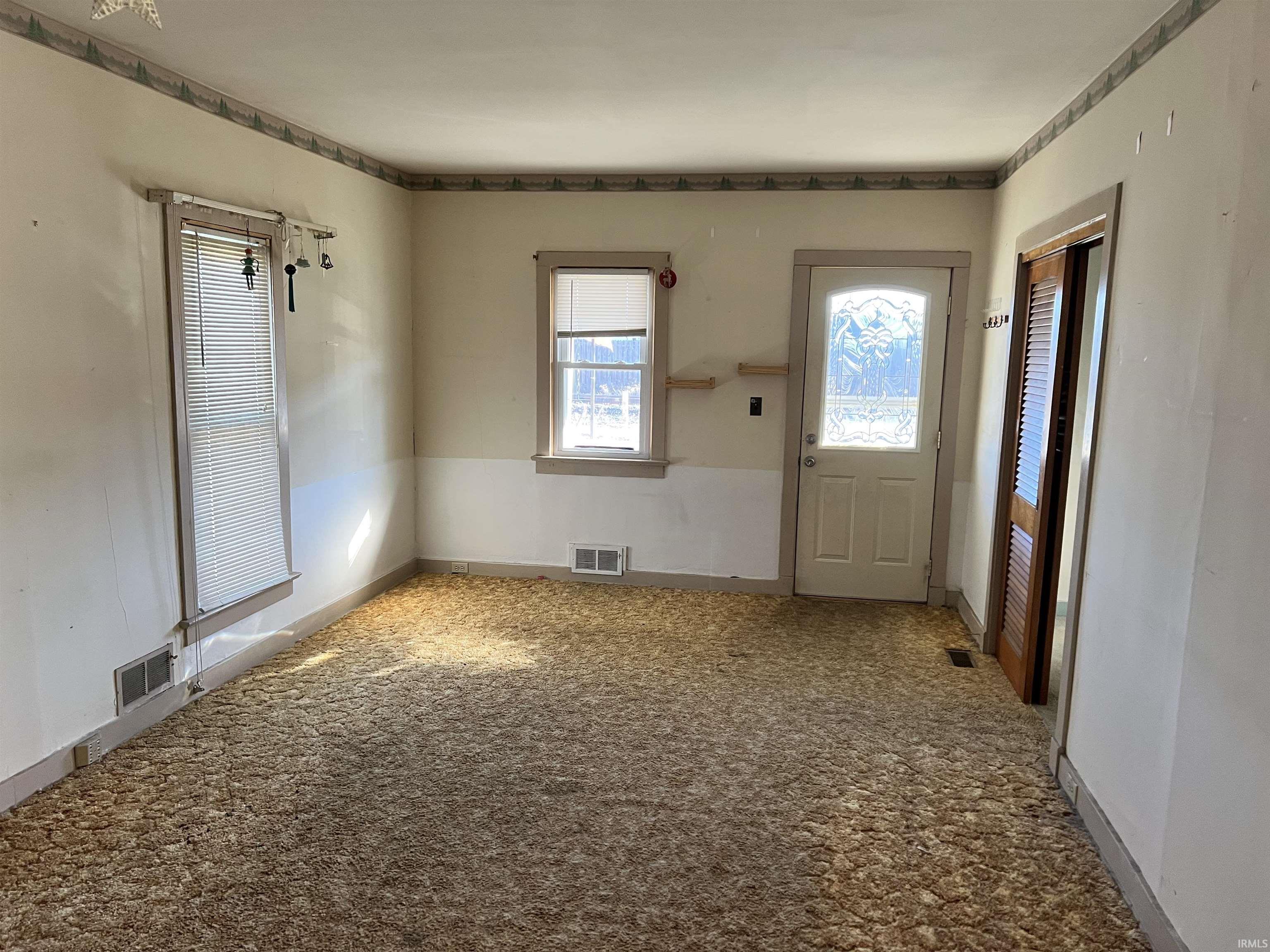 Photo 12 of 613 S 9th Street