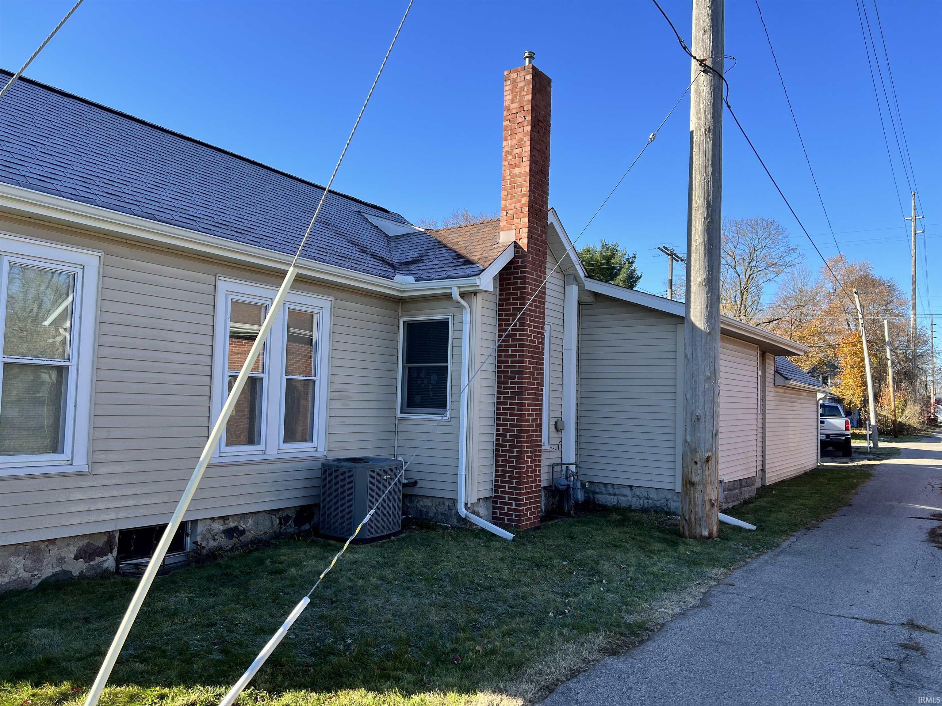 Photo 8 of 613 S 9th Street