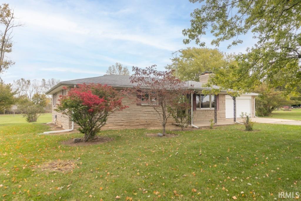 Homes for sale in New Castle, IN | 2062 E Dublin Pike, New Castle, IN 47362 | MLS# 202543492