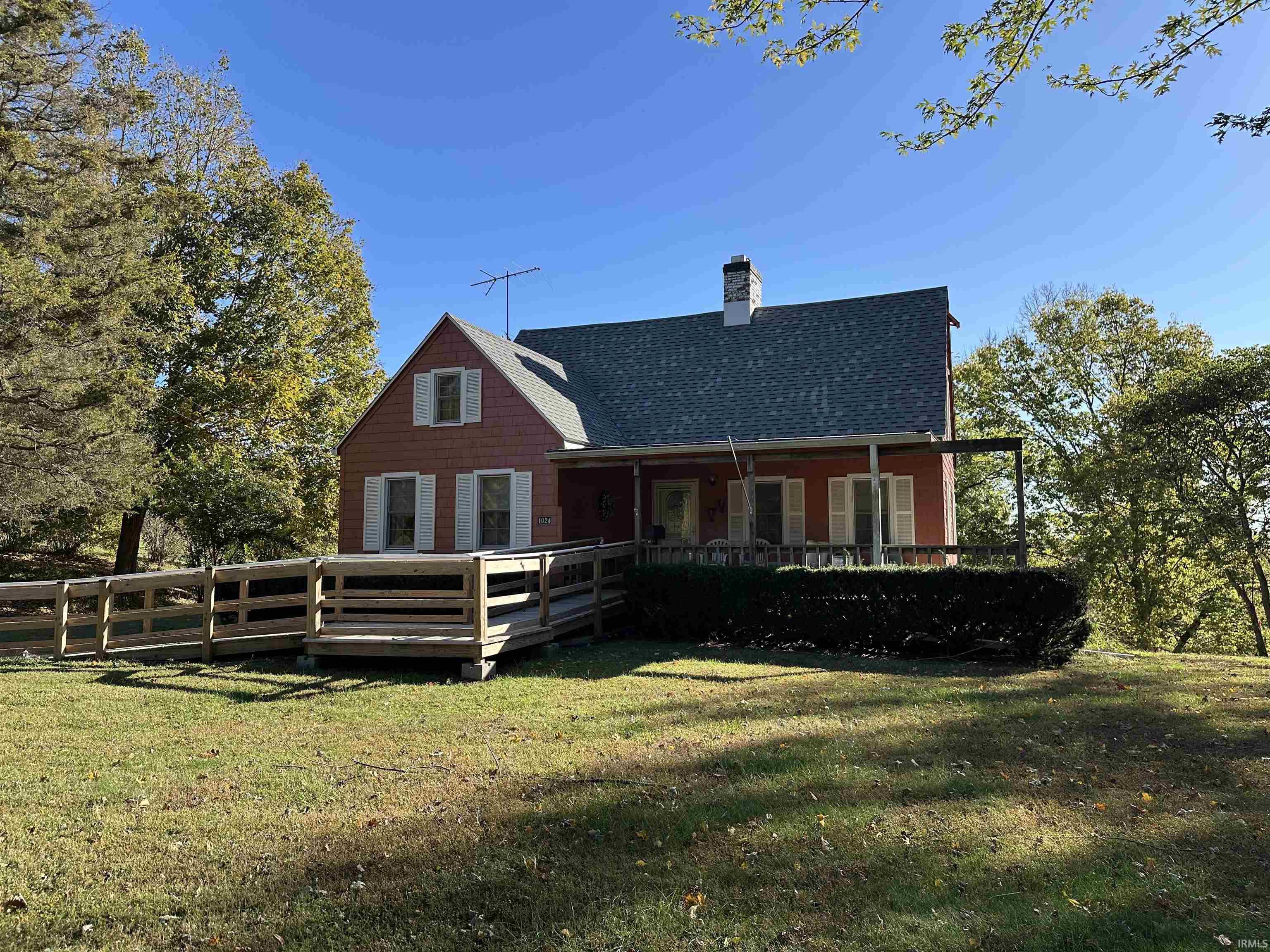 Homes for sale in Bloomfield, IN | 1024 N State Road 157 Road, Bloomfield, IN 47424 | MLS# 202543499