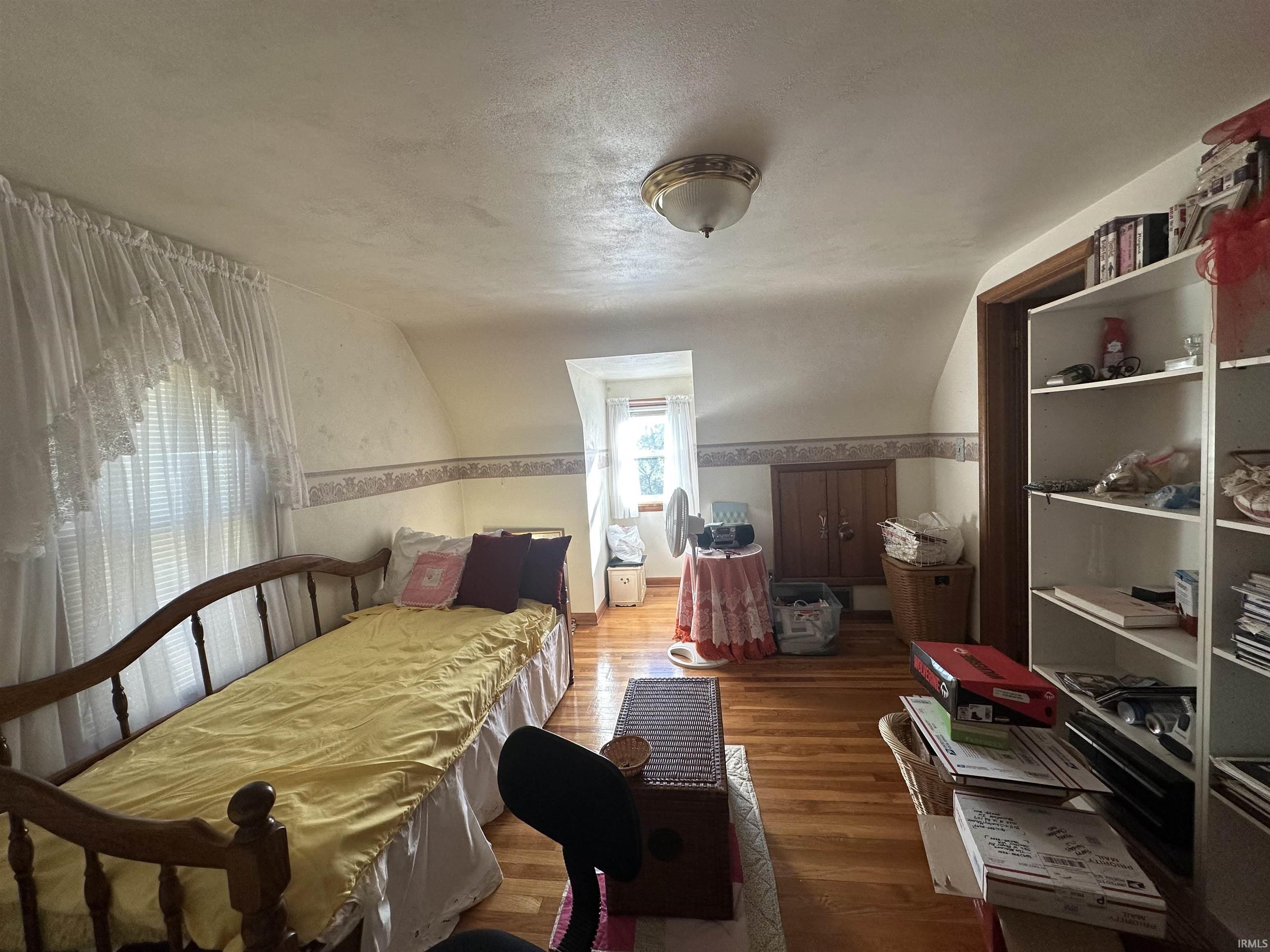 Homes for sale in Bloomfield, IN | 1024 N State Road 157 Road, Bloomfield, IN 47424 | MLS# 202543499