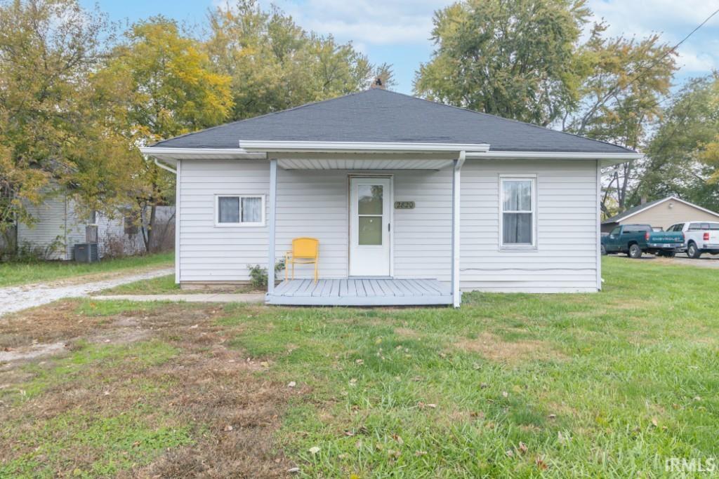 Homes for sale in New Castle, IN | 2820 Brown St, New Castle, IN 47362 | MLS# 202543504